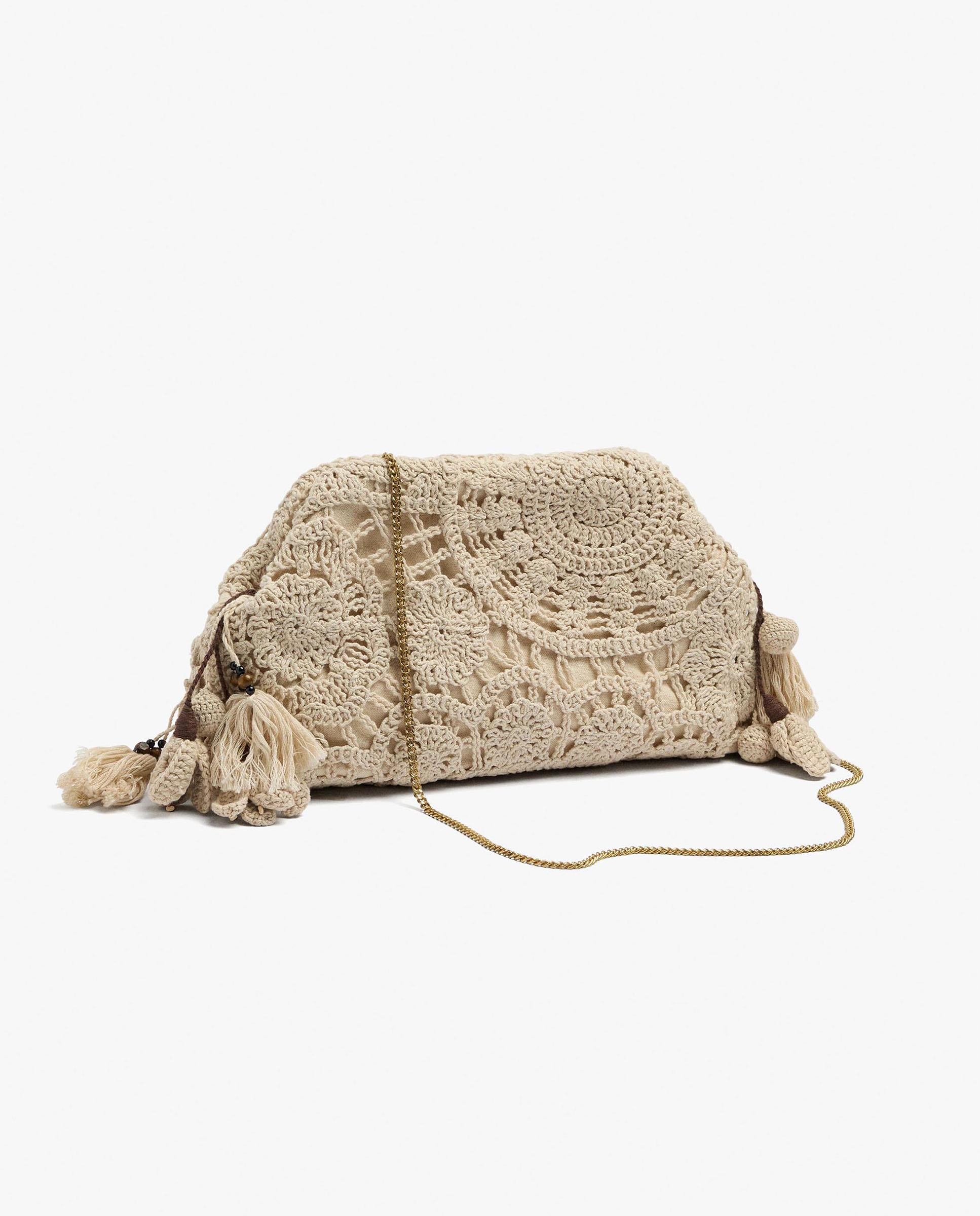 Bolso de mano 100% algodón de crochet con cierre de cremallera y borlas decorativas - Parfois - Crudo Crudo-2