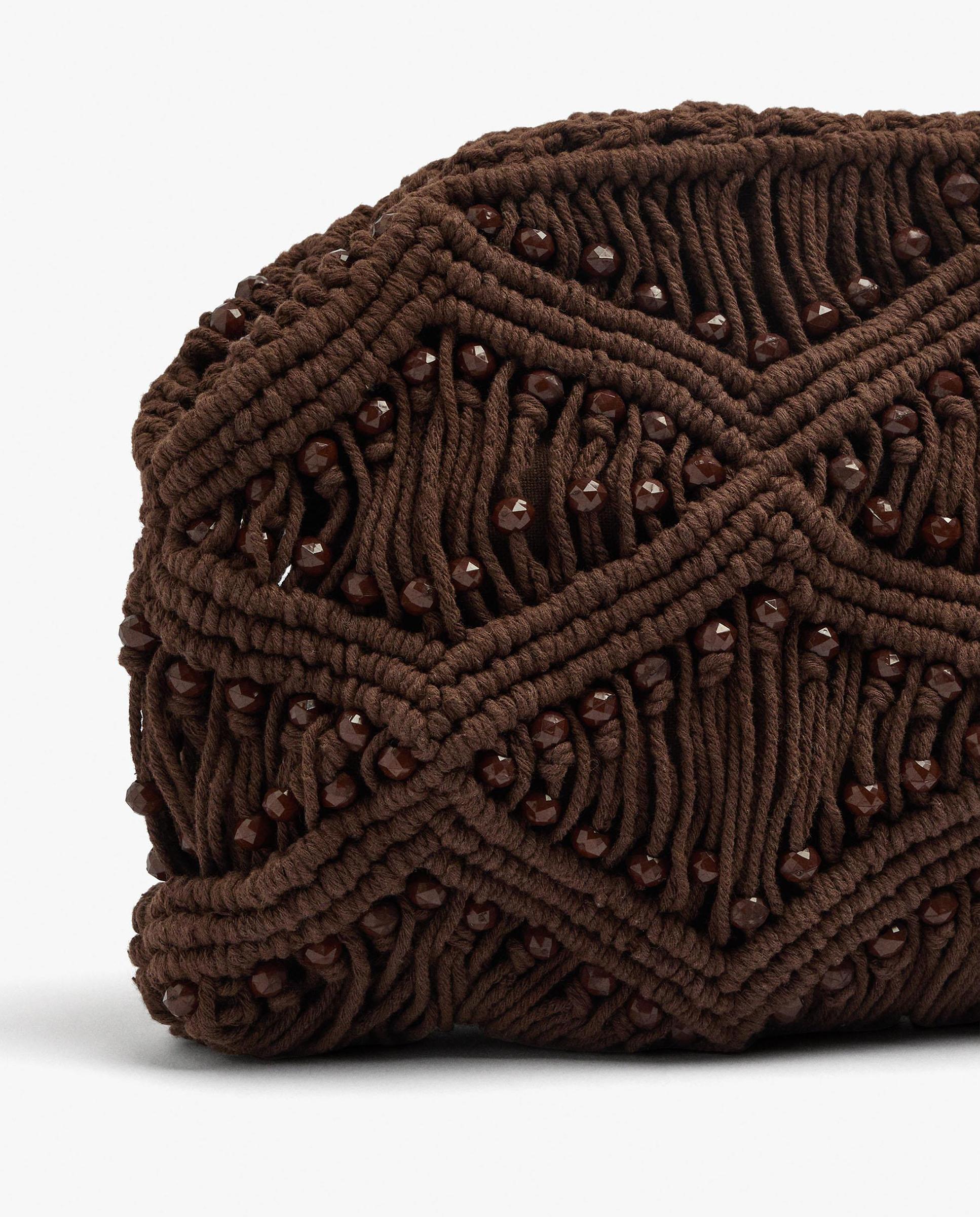 Bolso de mano convertible a bandolera de macramé con cuentas decorativas - Parfois - Marrón Marrón-3