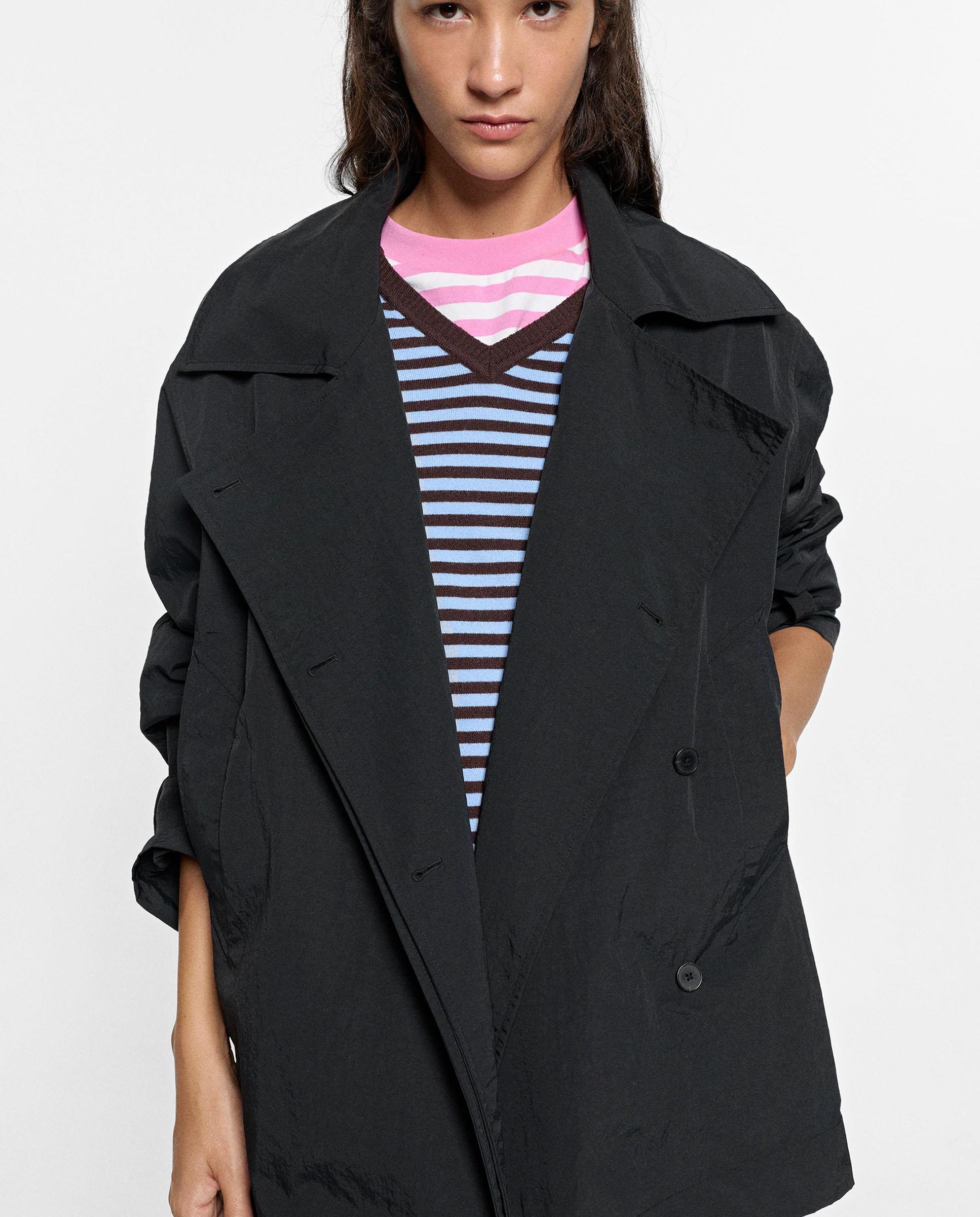 Parka de mujer con cierre de botones en liso - Parfois - Negro Negro-1