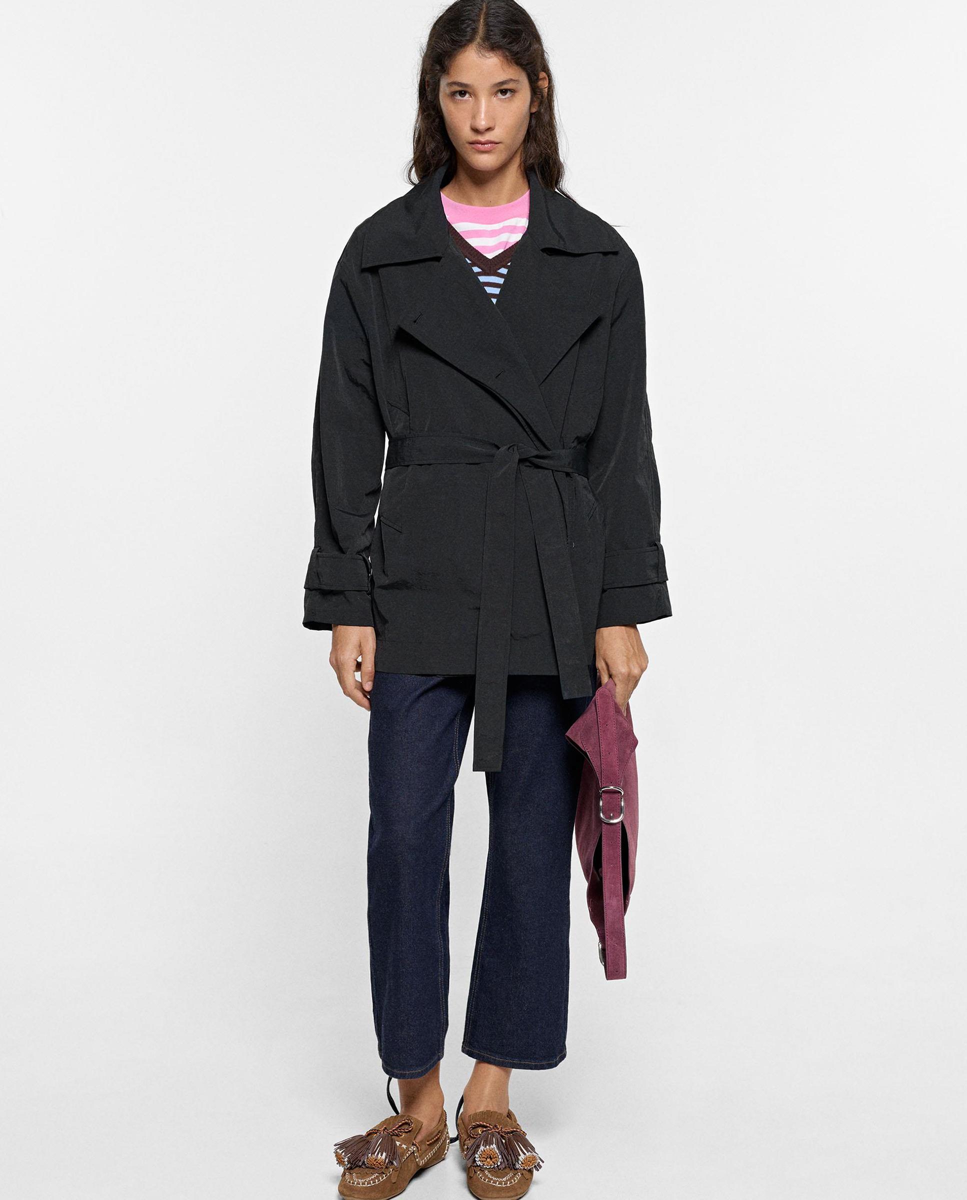 Parka de mujer con cierre de botones en liso - Parfois - Negro Negro-2