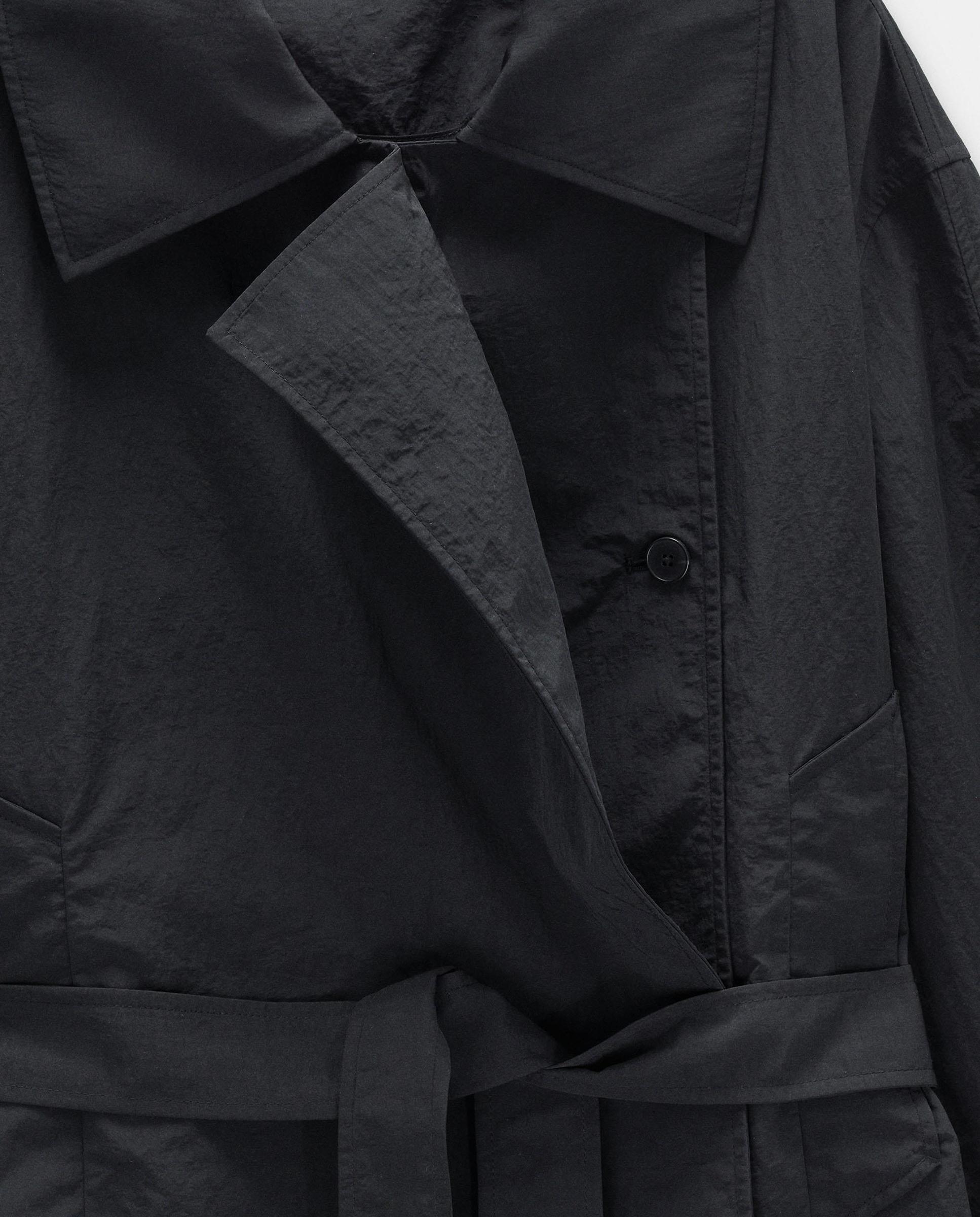 Parka de mujer con cierre de botones en liso - Parfois - Negro Negro-8