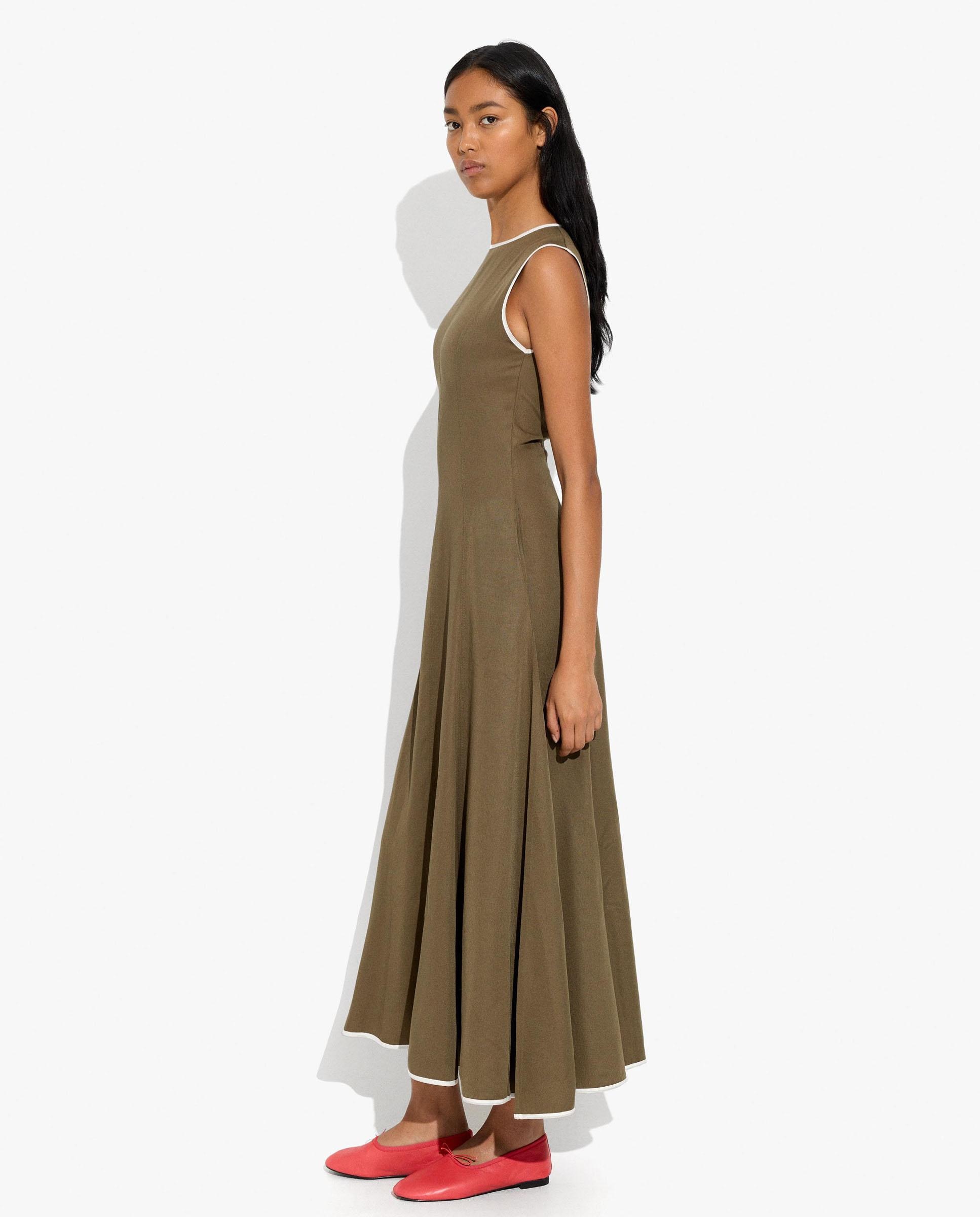 Vestido largo 100% liocel con bordes a contraste - Parfois - Kaki Kaki-2