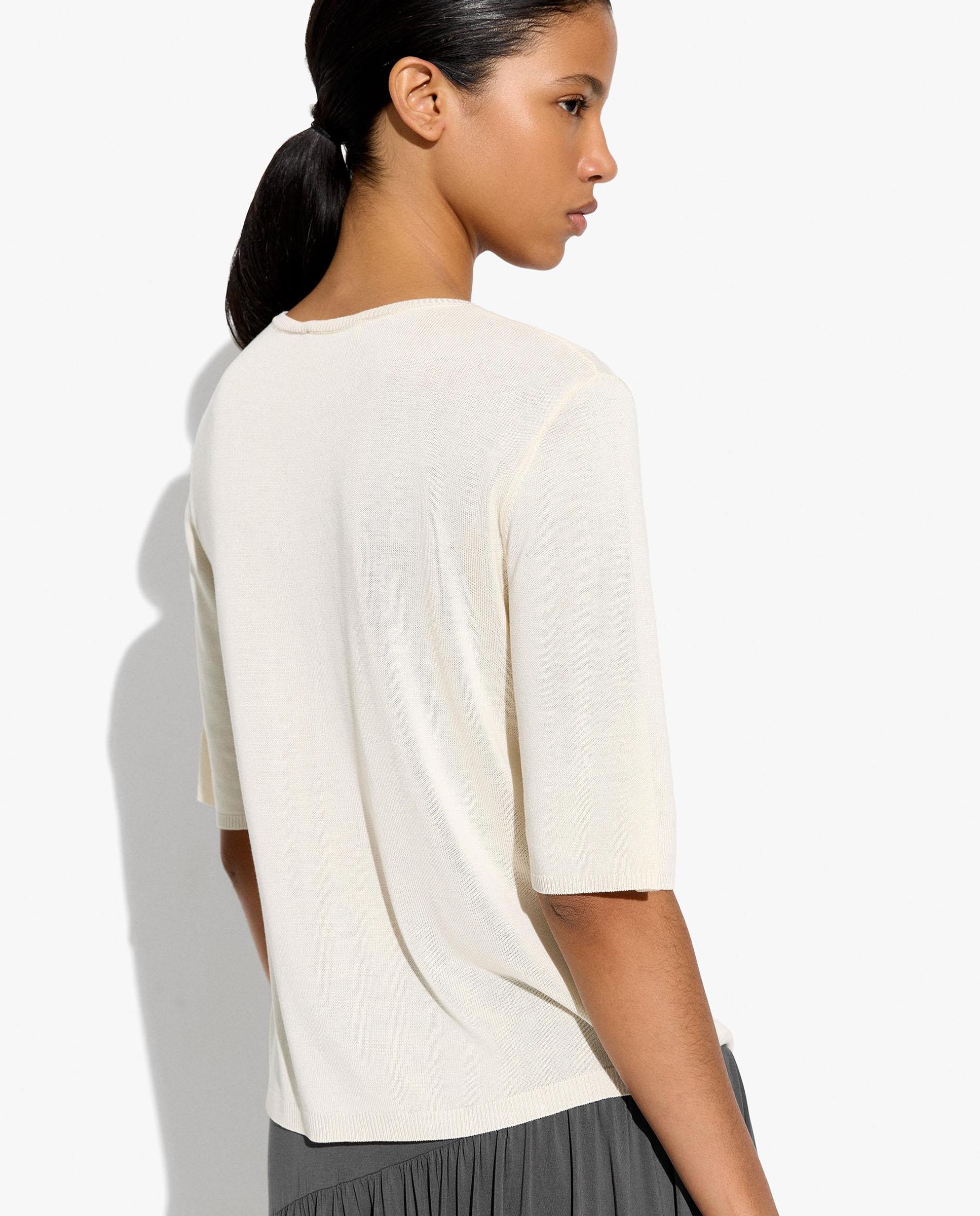 Jersey de mujer 100% viscosa de punto de manga corta con cuello pico - Parfois - Crudo Crudo-3