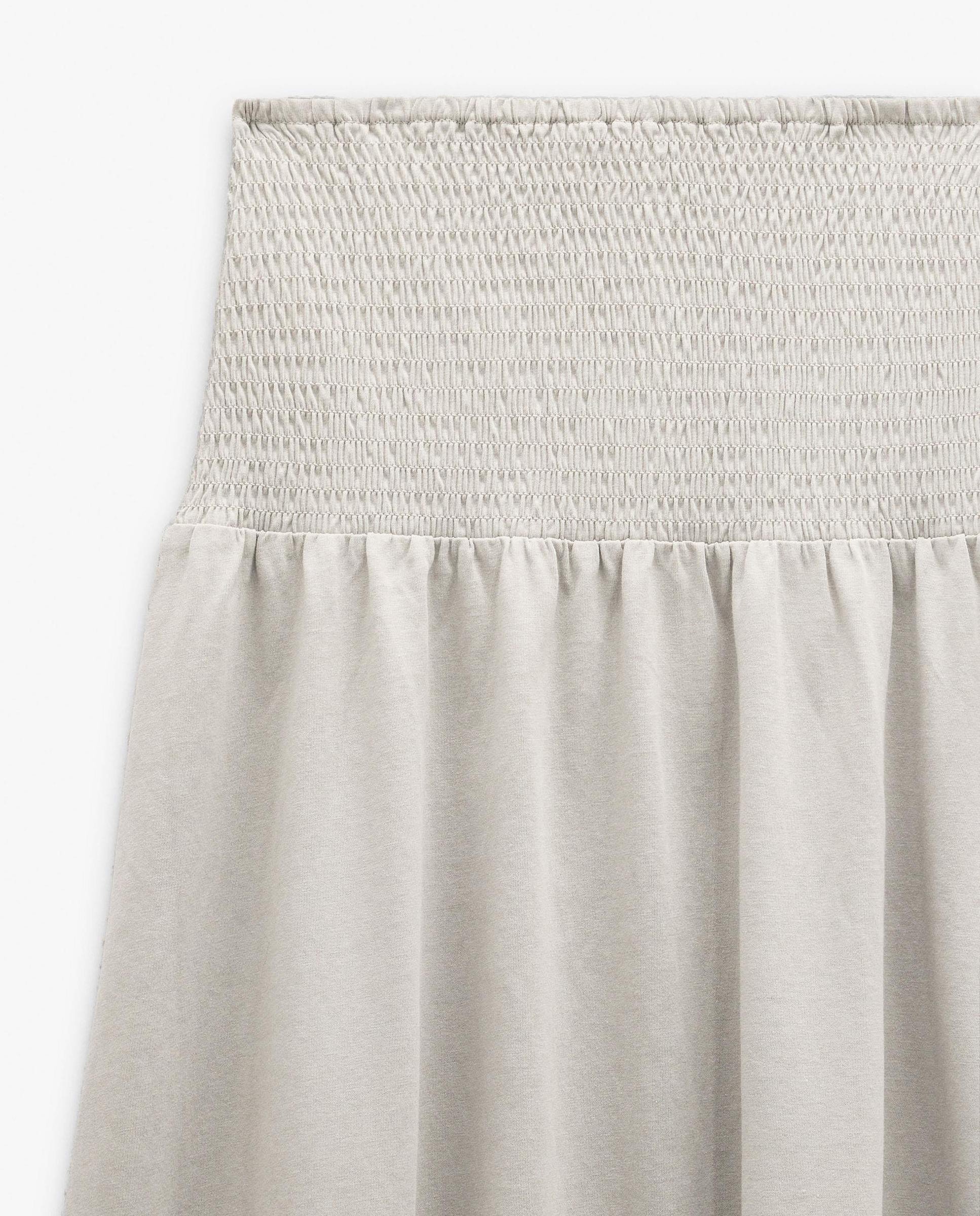 Falda larga con fruncido elástico - Parfois - Gris Gris-5