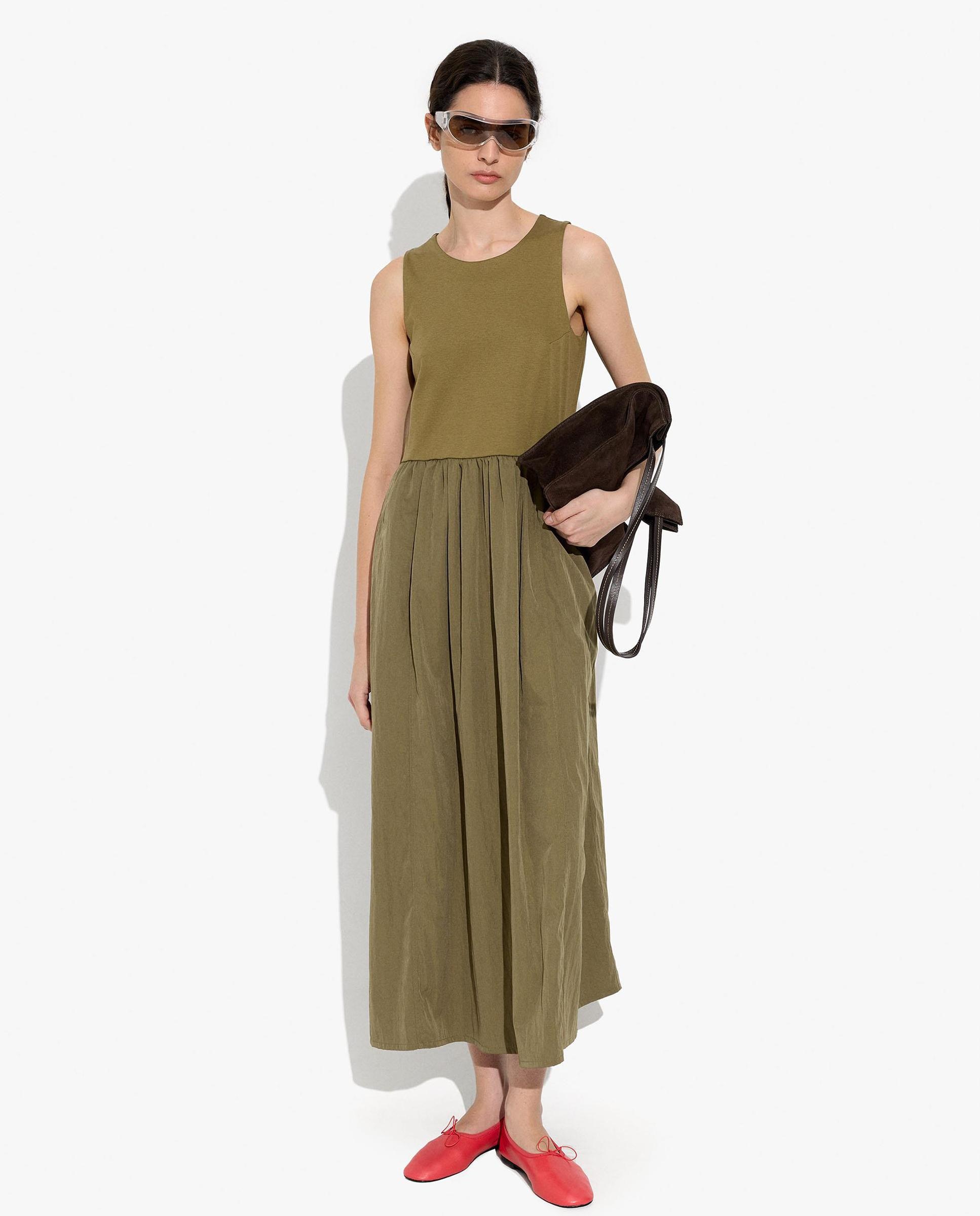 Vestido largo sin mangas con combinación de texturas - Parfois - Kaki Kaki-1