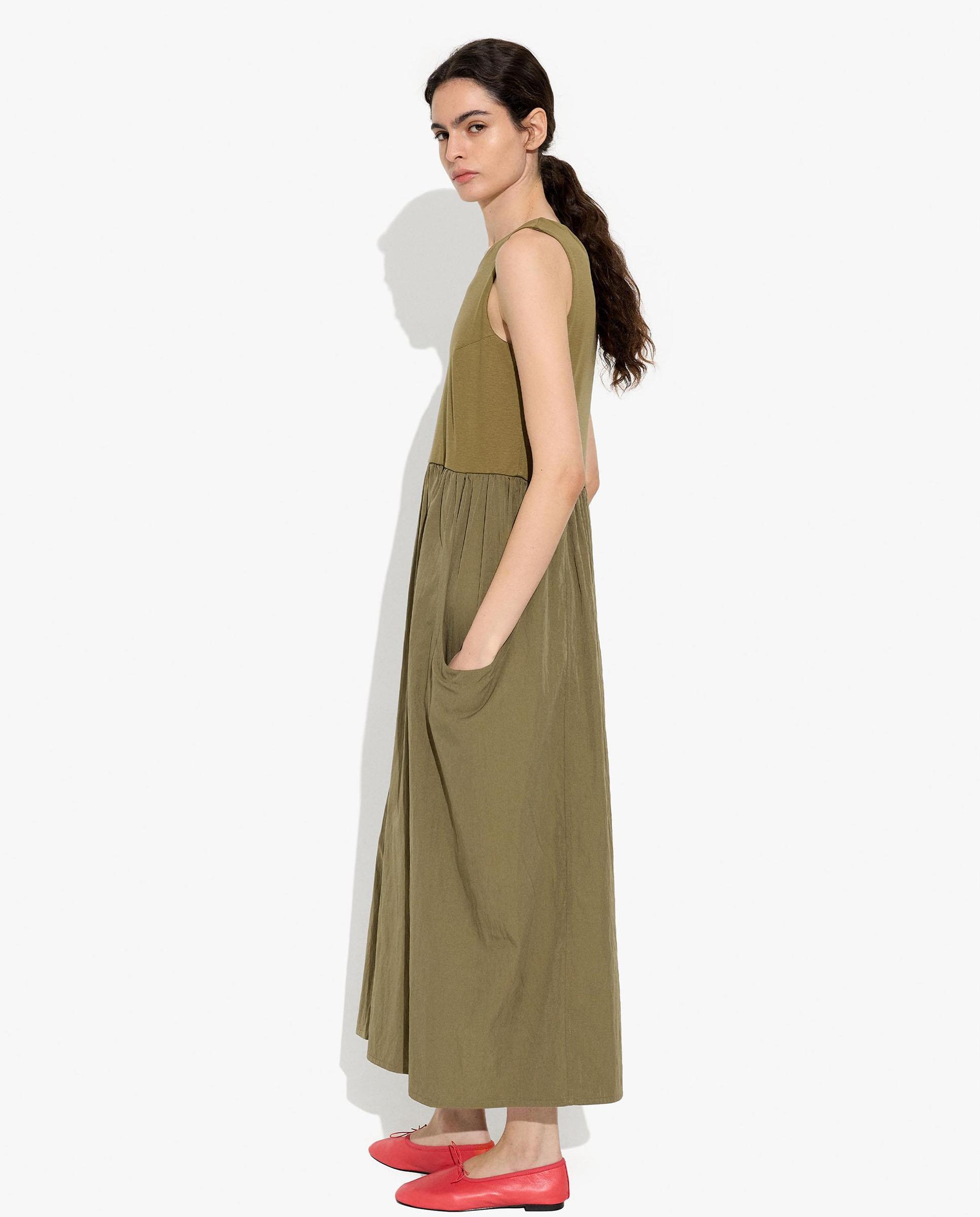 Vestido largo sin mangas con combinación de texturas - Parfois - Kaki Kaki-3