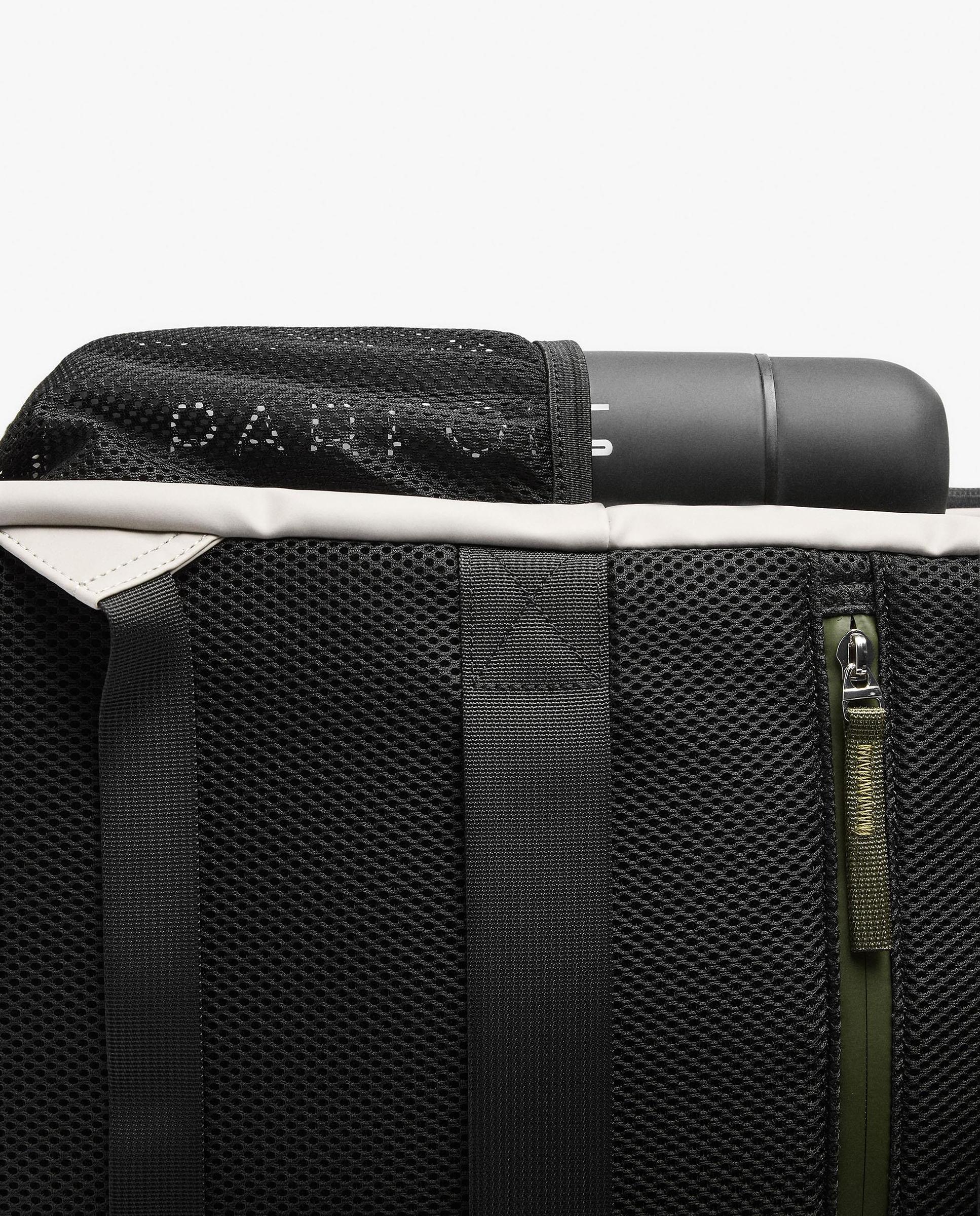 Mochila de mujer con varios compartimentos y cierre de cremallera en liso - Parfois - Gris claro Gris claro-6