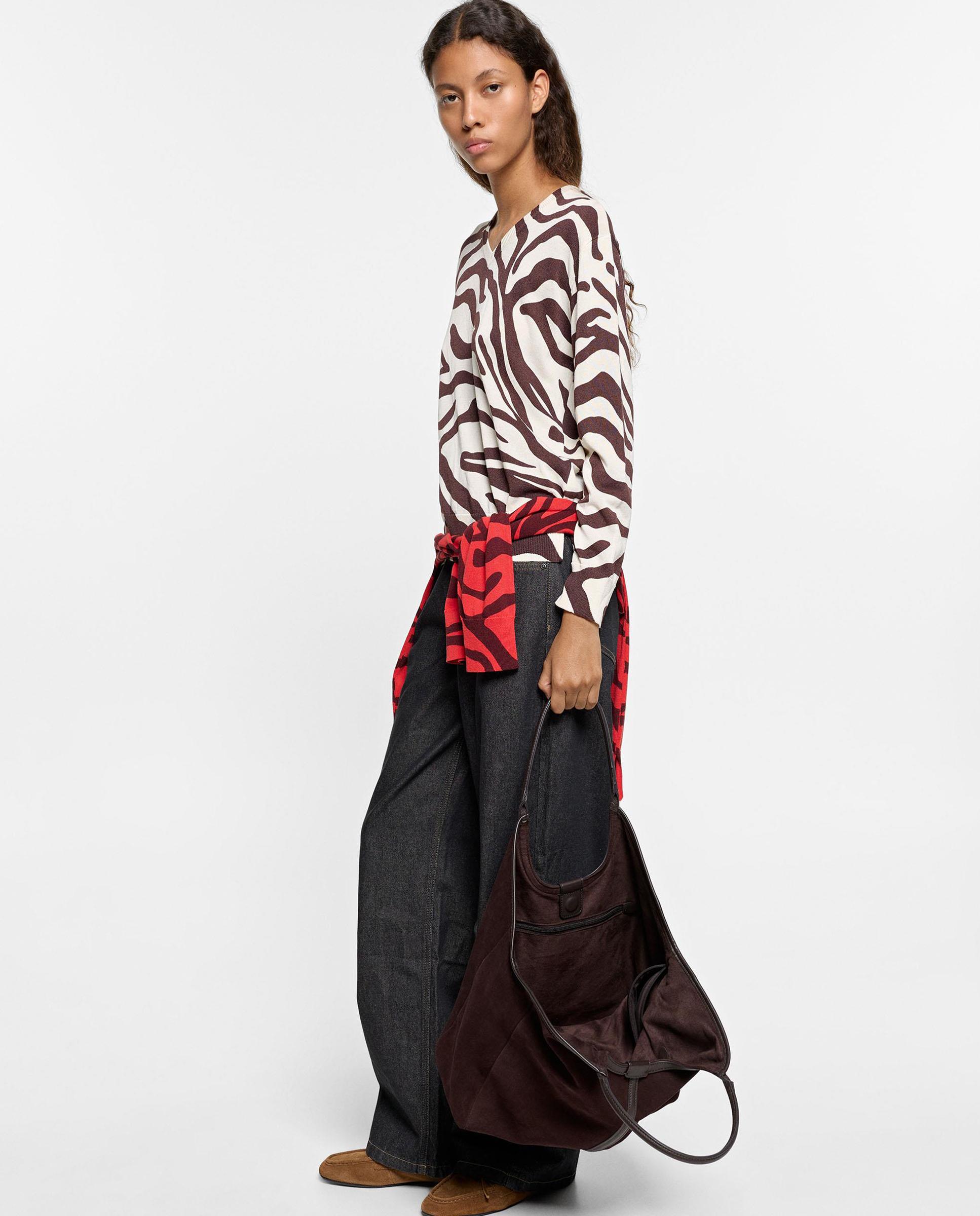 Jersey de mujer de punto con estampado animal print - Parfois - Marrón oscuro Marrón oscuro-2