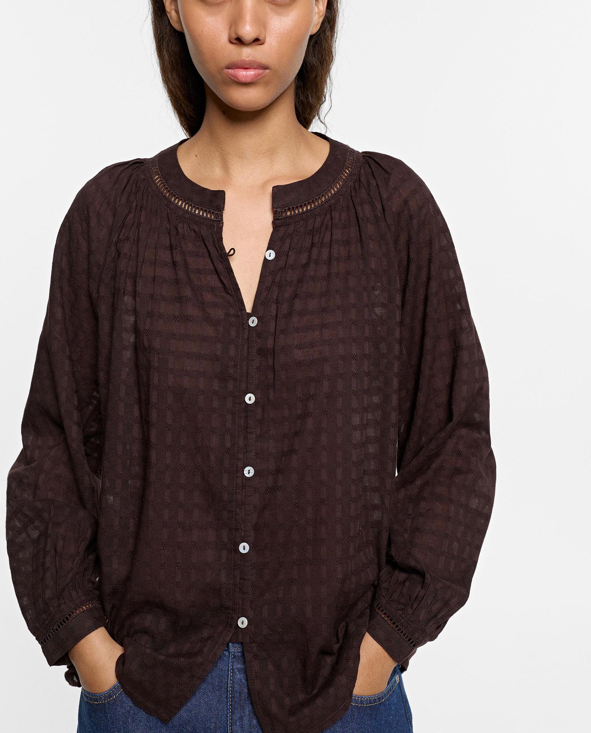 Imagen 0 de Camisa de mujer 100% algodón de manga larga con cuello mao y bordados Marrón oscuro