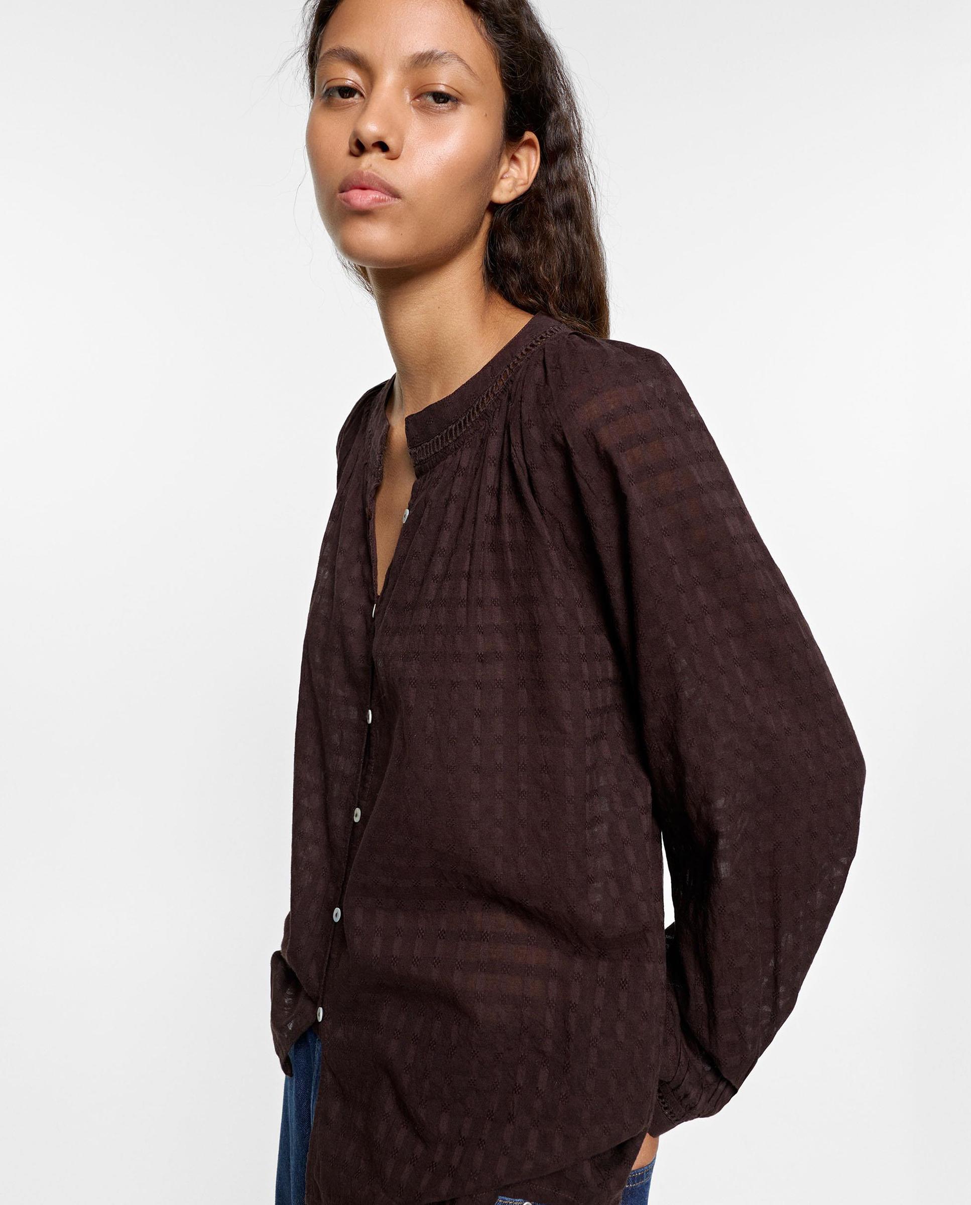 Camisa de mujer 100% algodón de manga larga con cuello mao y bordados - Parfois - Marrón oscuro Marrón oscuro-3