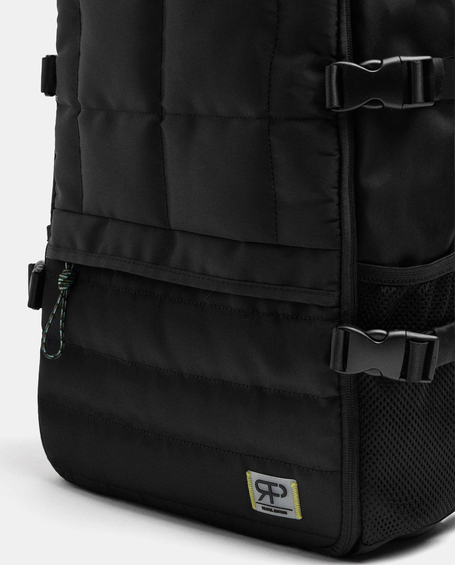 Mochila de mujer con varios compartimentos y cierre de cremallera en liso - Parfois - Negro Negro-3