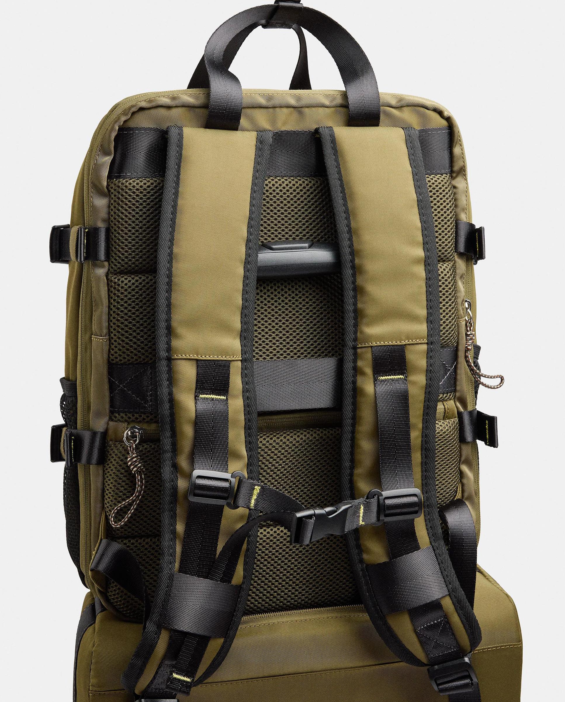 Mochila de mujer con varios compartimentos y cierre de cremallera en liso - Parfois - Kaki Kaki-5
