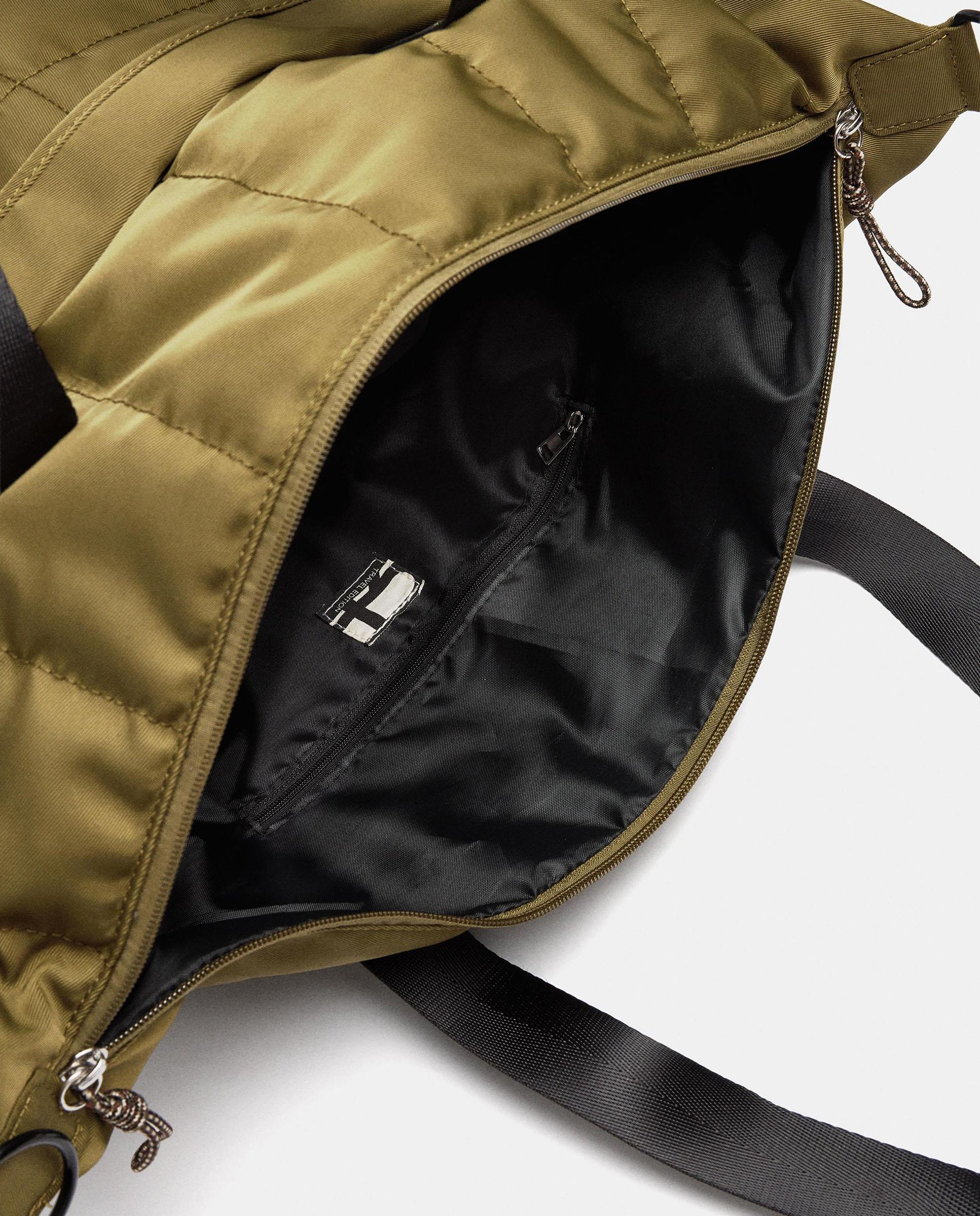 Bolso de hombro acolchado con varios compartimentos y cierre de cremallera en liso - Parfois - Kaki Kaki-4