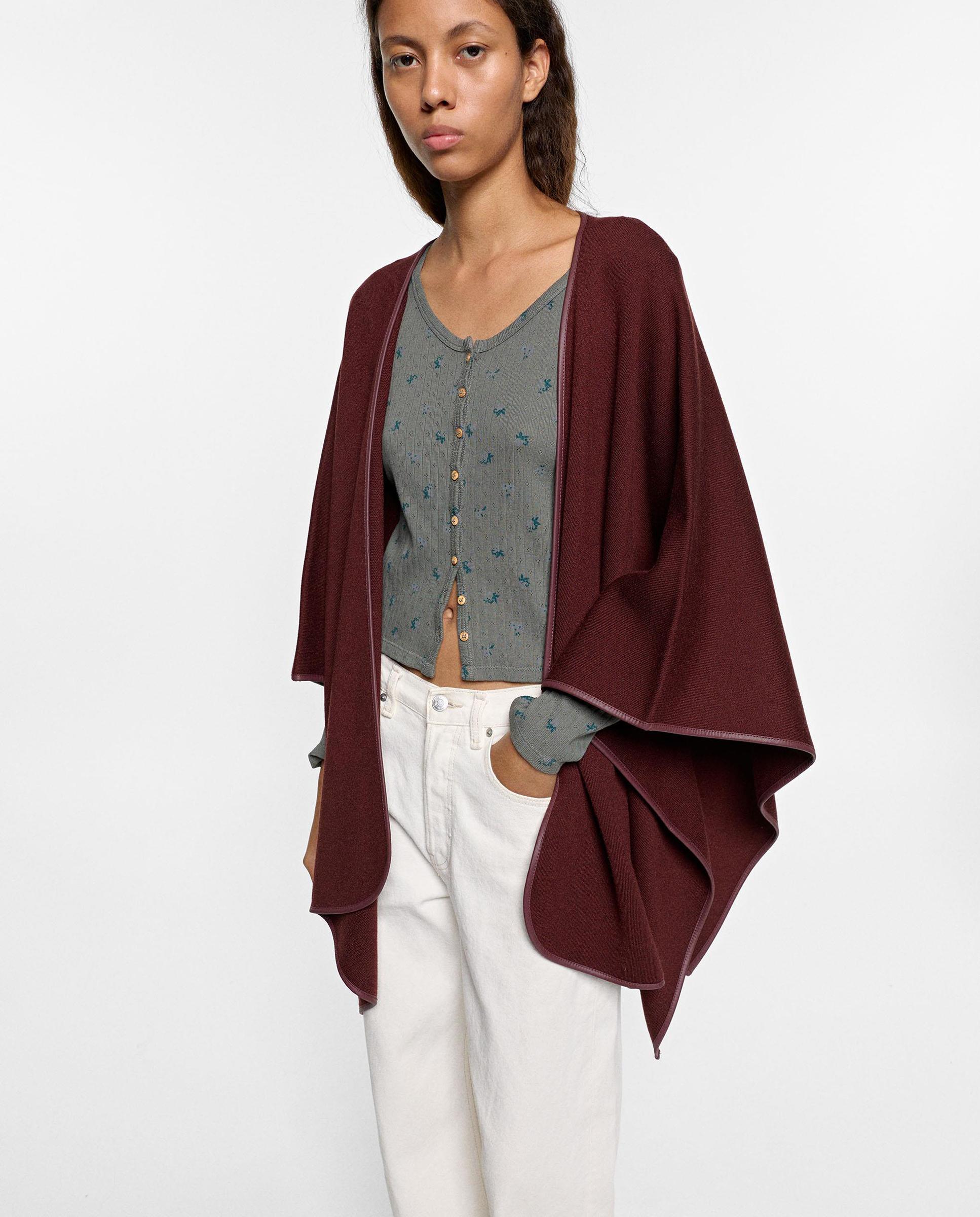 Poncho de mujer de punto en liso - Parfois - Burdeos Burdeos-3
