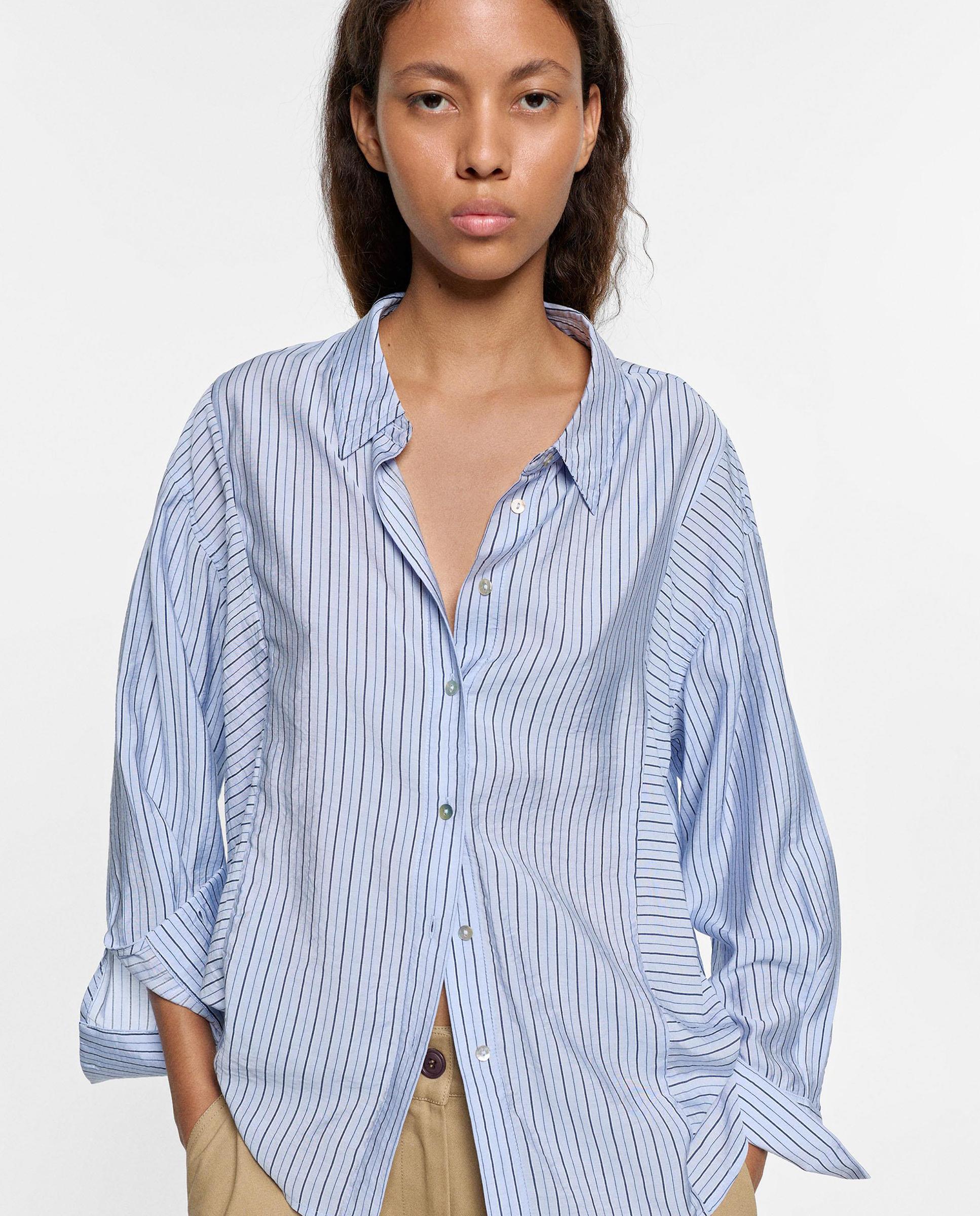 Imagen 0 de Camisa de mujer de manga larga con estampado de rayas Azul