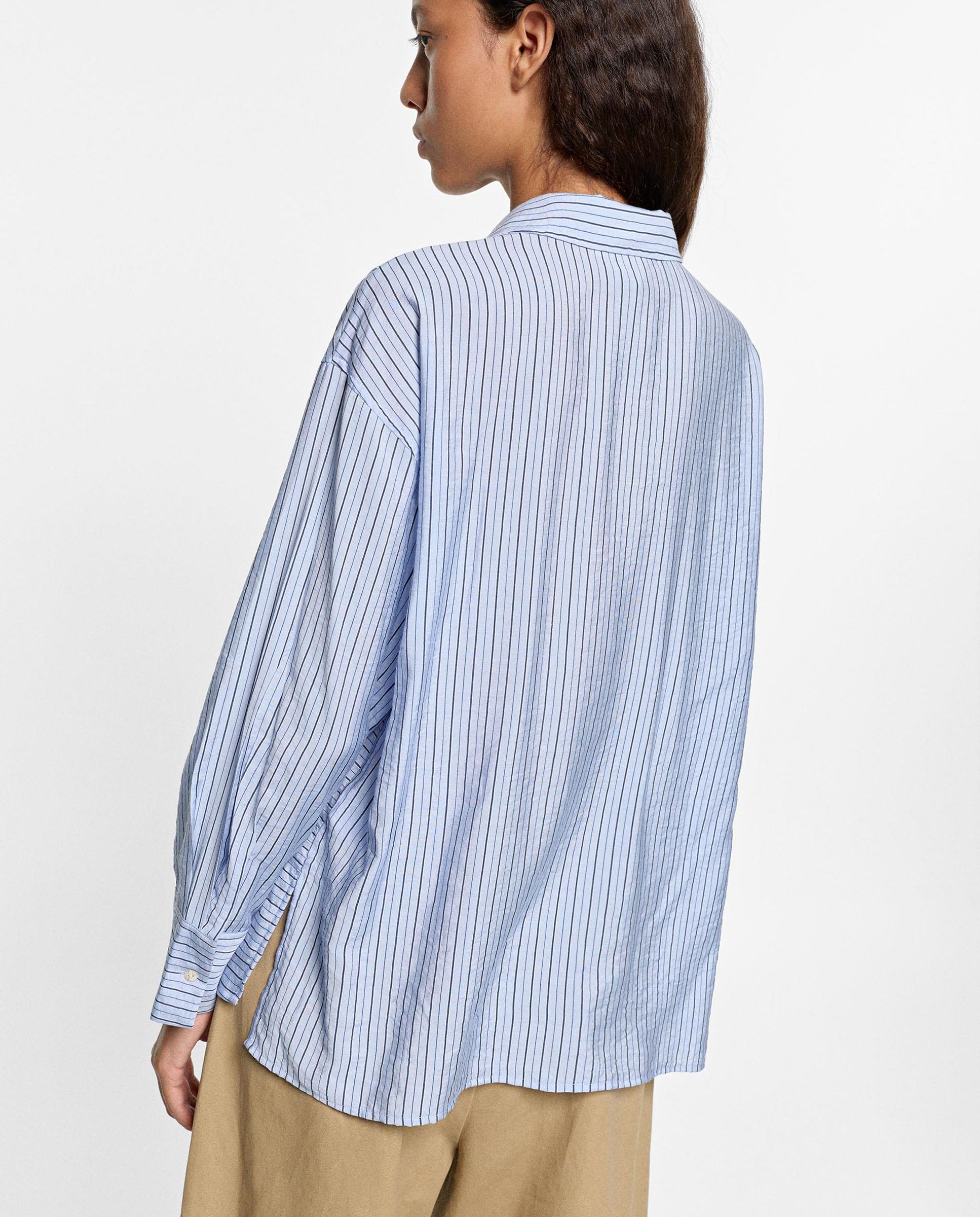Camisa de mujer de manga larga con estampado de rayas - Parfois - Azul Azul-4