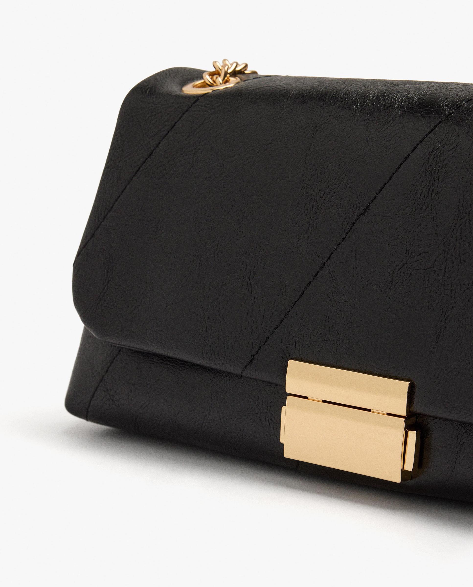 Bolso de hombro con solapa y cierre de botón en liso - Parfois - Negro Negro-3