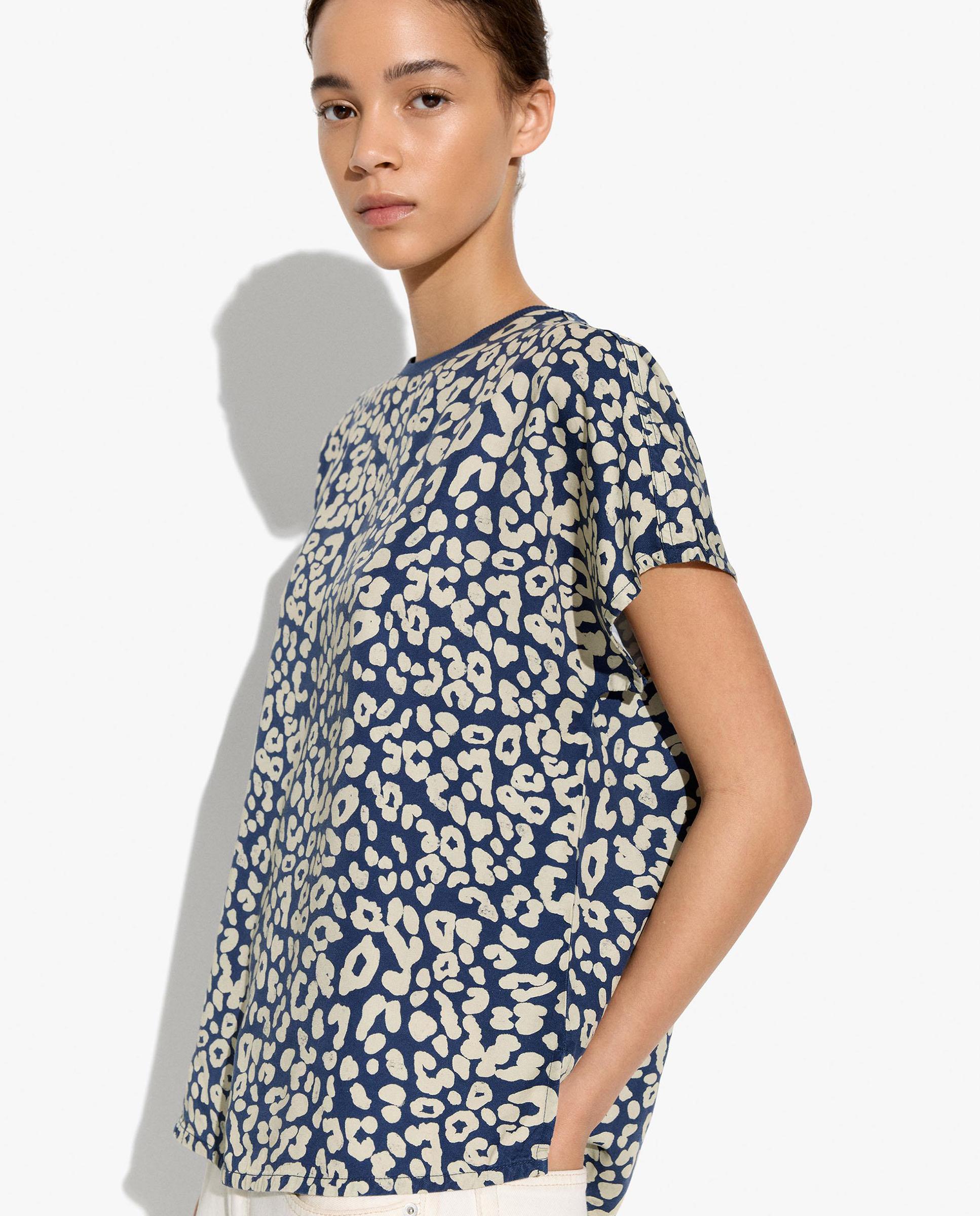 Camiseta de mujer 100% liocel de manga corta con estampado animal print - Parfois - Multicolor Multicolor-4