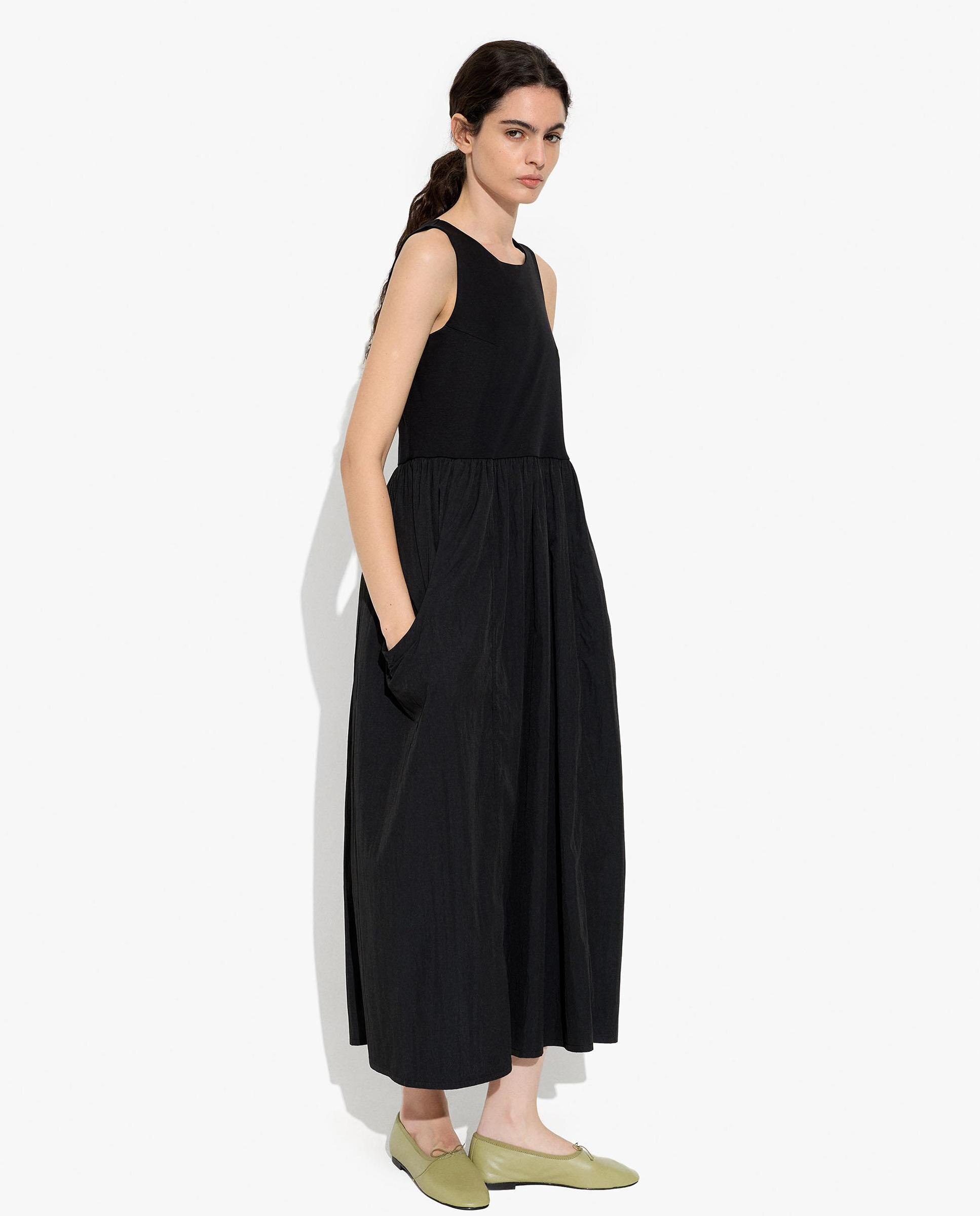 Vestido largo sin mangas en liso - Parfois - Negro Negro-3