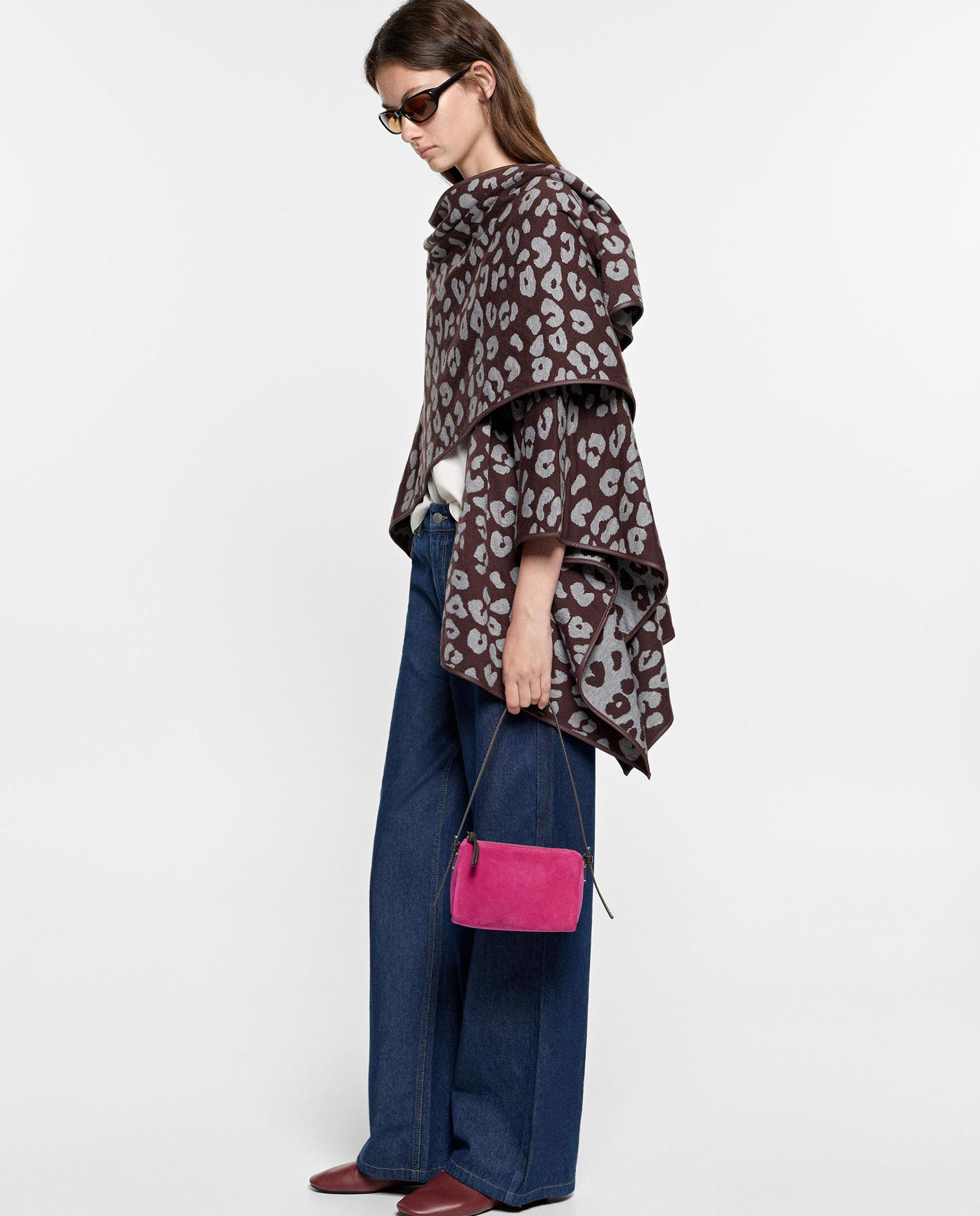 Capa de mujer estilo poncho con estampado animal print - Parfois - Multicolor Multicolor-5