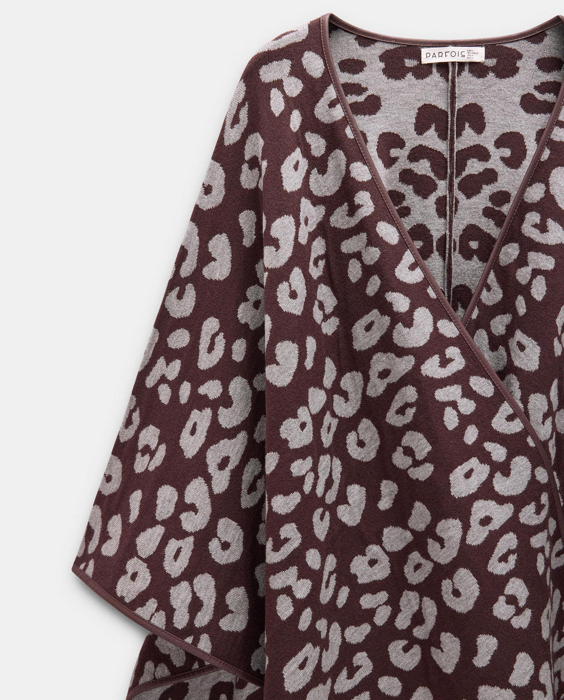 Capa de mujer estilo poncho con estampado animal print - Parfois - Multicolor Multicolor-6