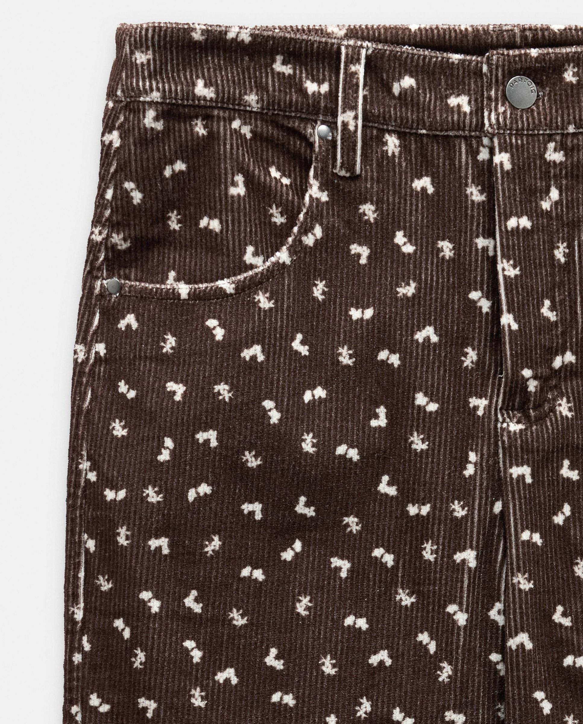 Pantalones rectos de mujer con cierre de botón y estampado floral - Parfois - Marrón oscuro Marrón oscuro-6