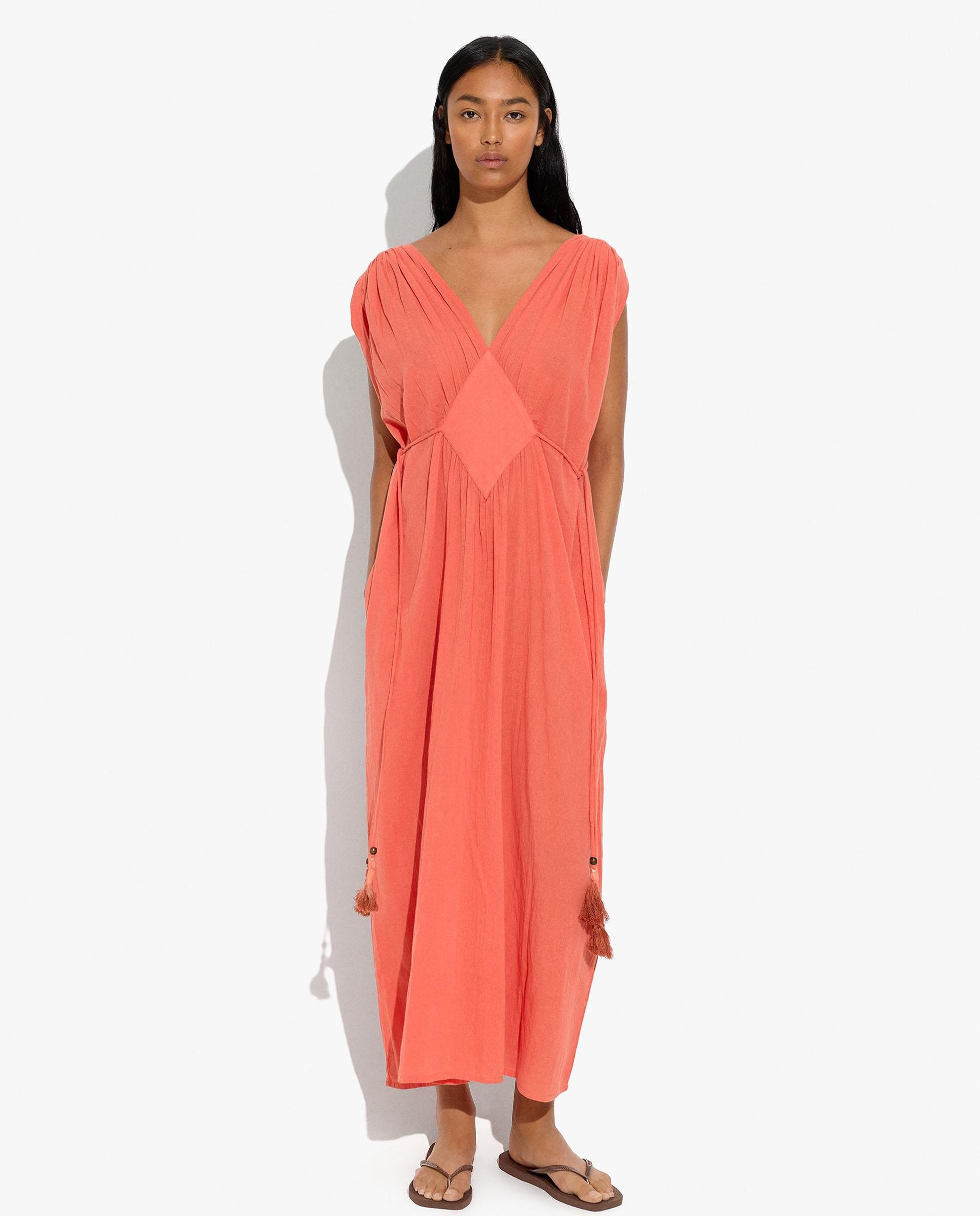 Vestido largo 100% algodón con fruncido y pliegues en hombro - Parfois - Naranja Naranja-4