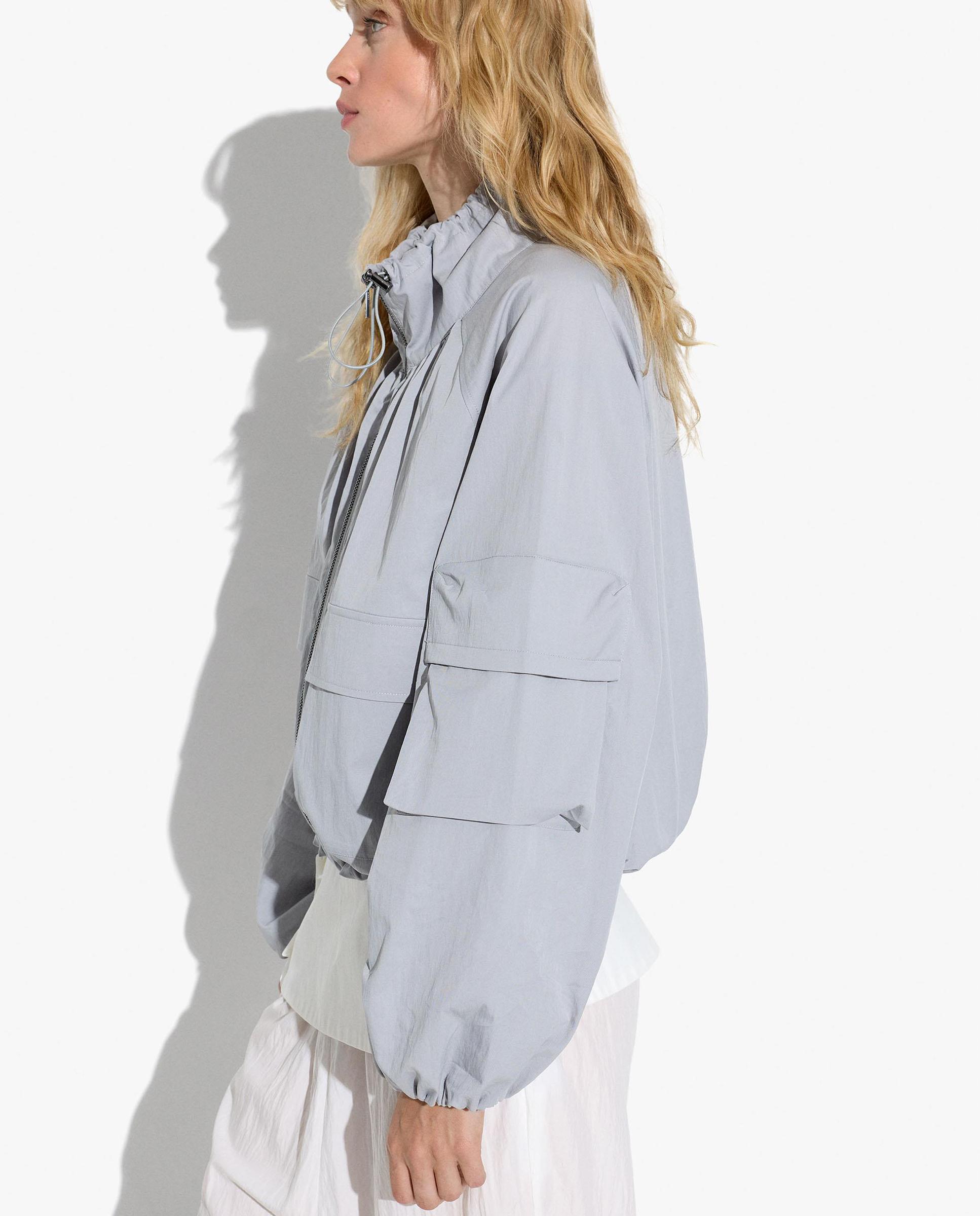 Chaqueta de mujer con capucha y puños elásticos en liso - Parfois - Gris claro Gris claro-3
