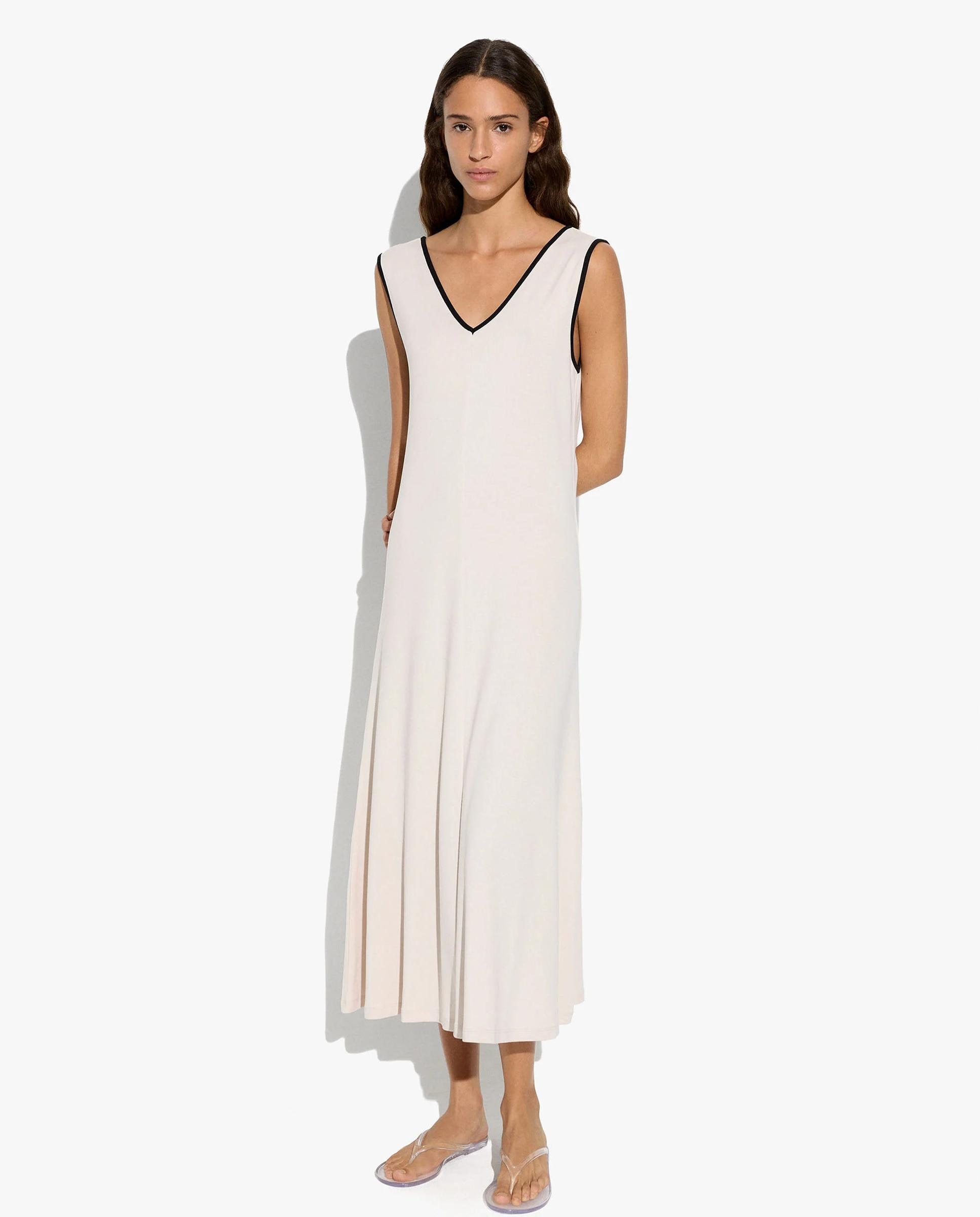 Parfois - Vestido midi fluido en liso sin mangas.