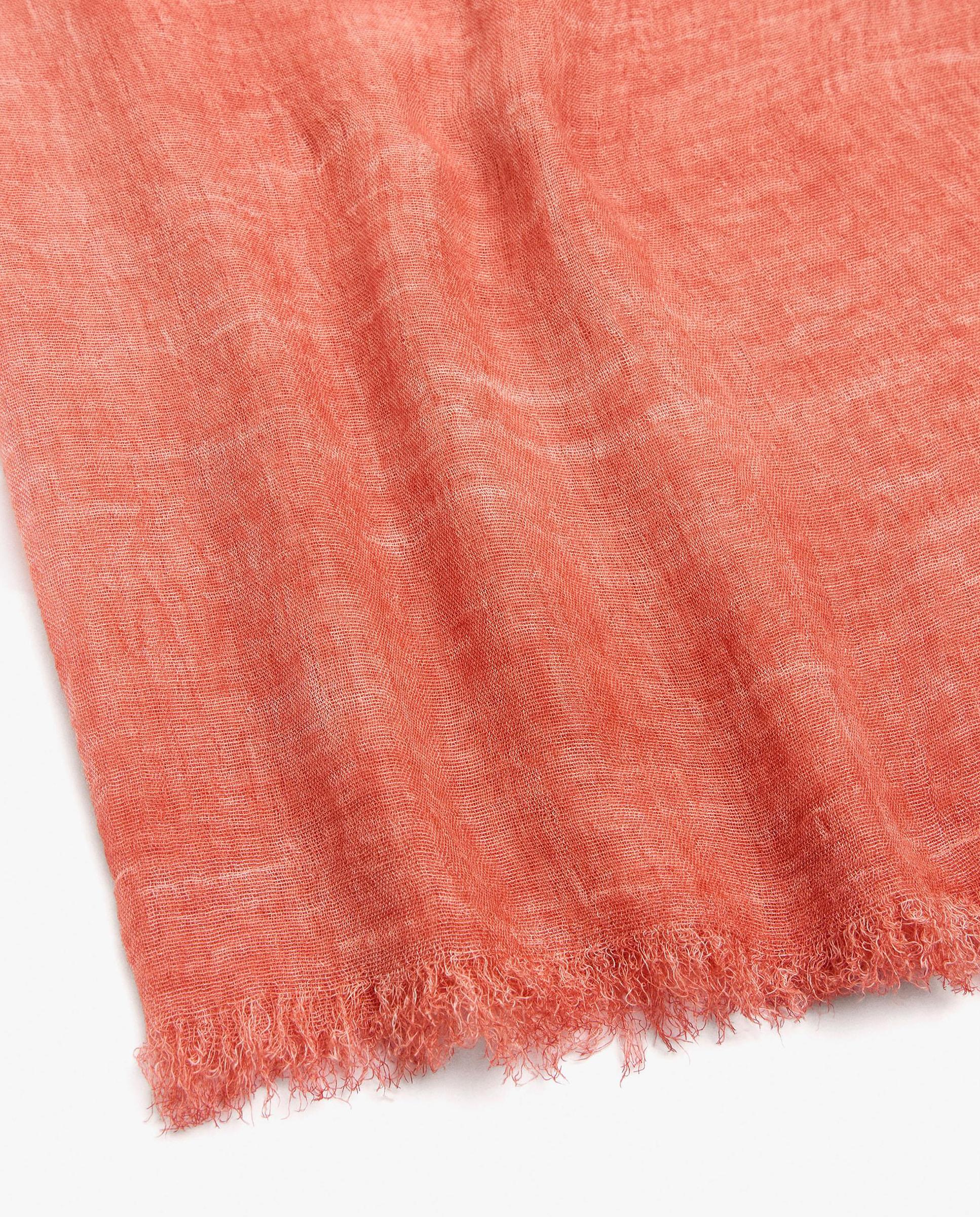 Pañuelo 100% viscosa con pespuntes en liso - Parfois - Coral Coral-2