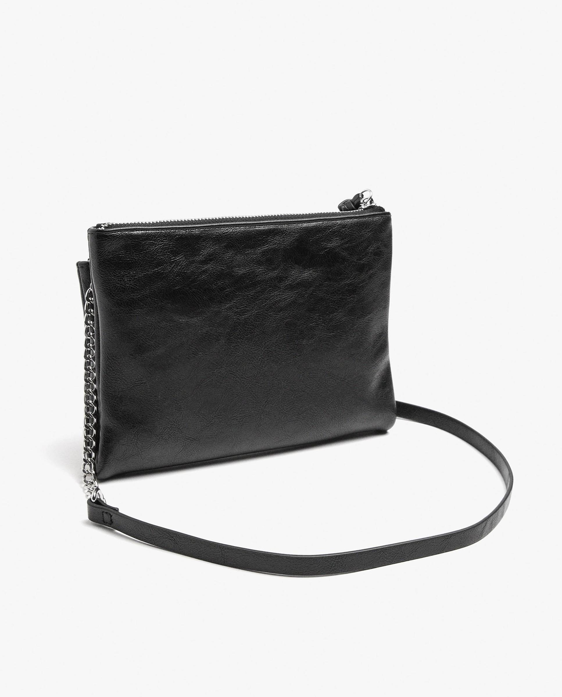 Bandolera de mujer con varios compartimentos y cierre de cremallera y tachuelas en liso - Parfois - Negro Negro-2