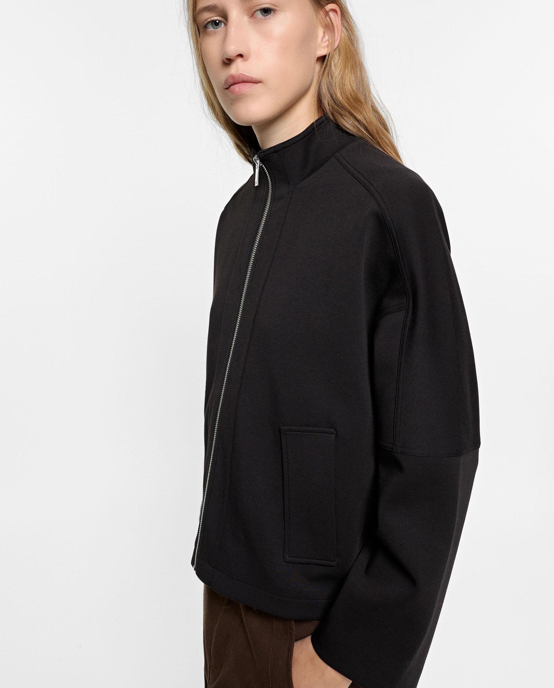 Chaqueta de mujer estructurada con cierre de cremallera en liso - Parfois - Negro Negro-3