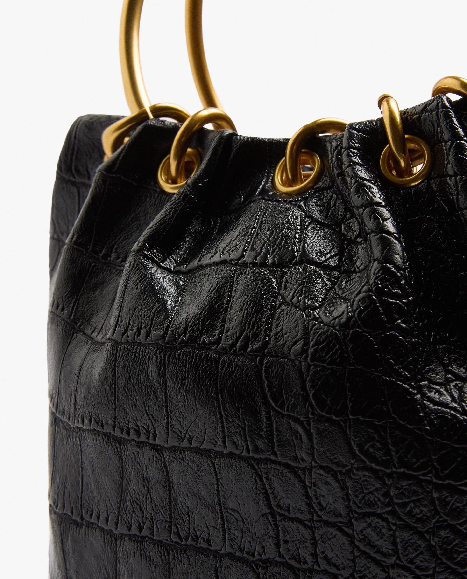 Imagen 3 de Bolso de fiesta convertible a bandolera con asa rígida y cierre imantado - Parfois - Negro Negro