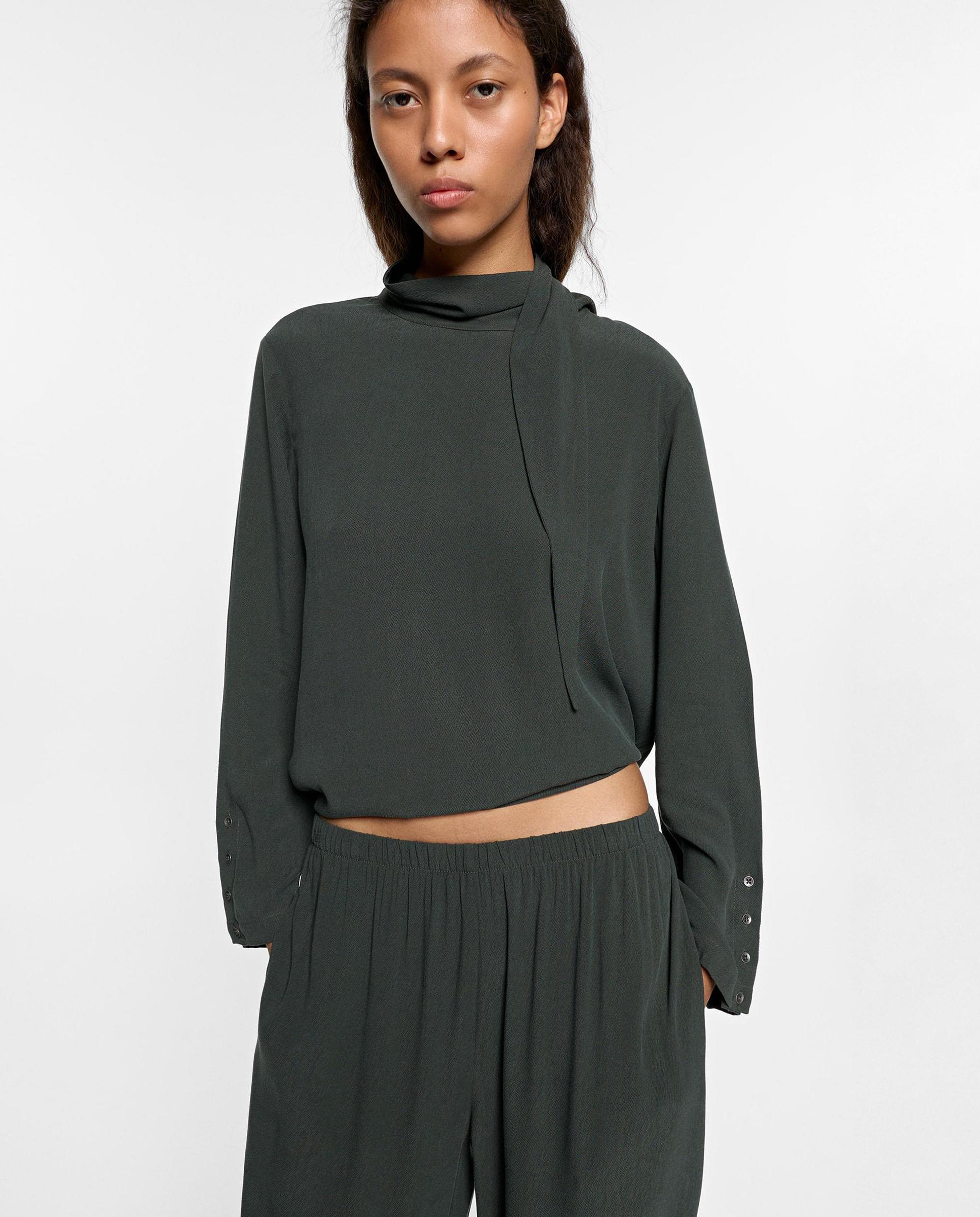 Blusa de mujer de manga larga con tiras para anudar - Parfois - Verde Verde-1
