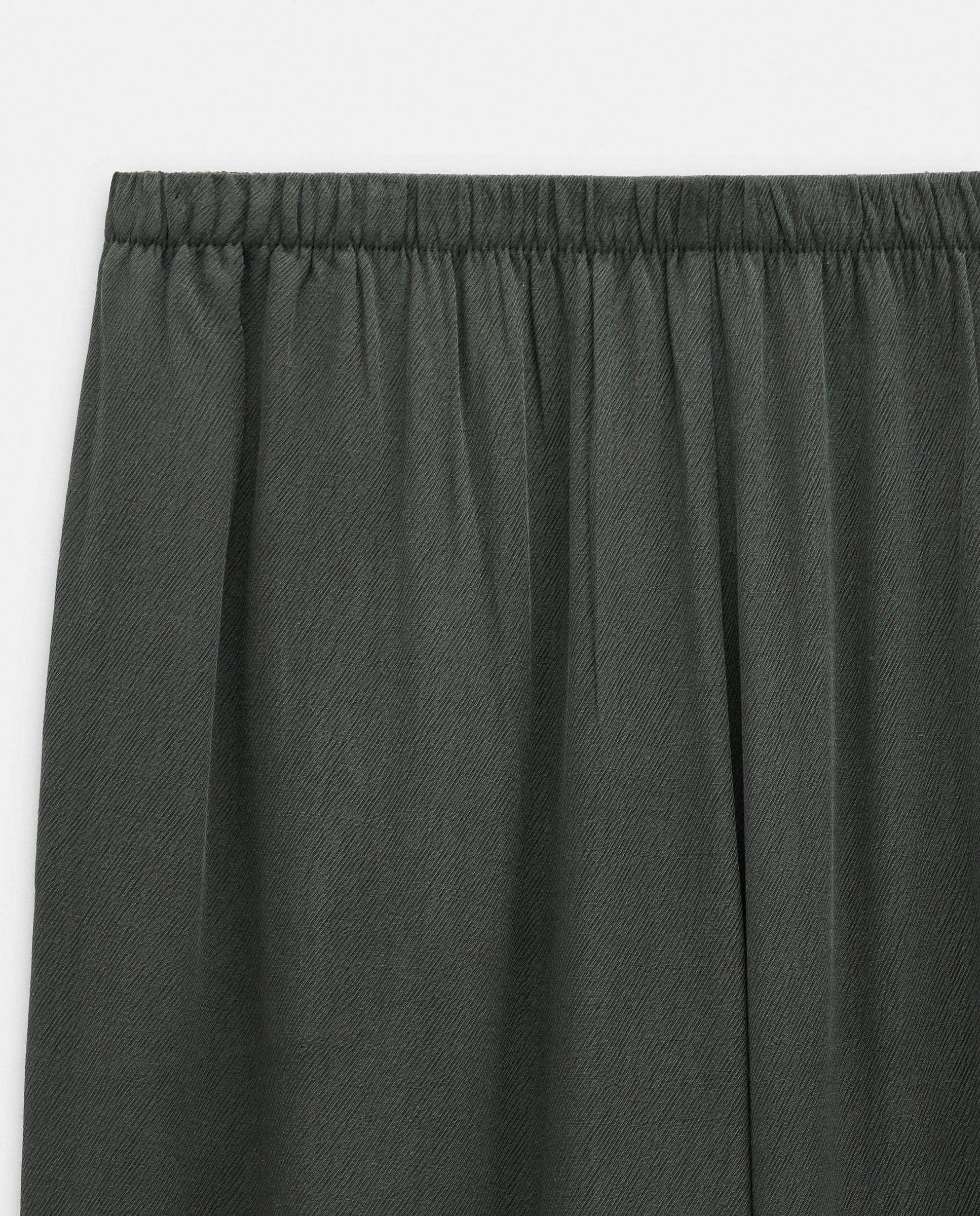 Pantalones anchos de mujer con cintura elástica en liso - Parfois - Verde Verde-5
