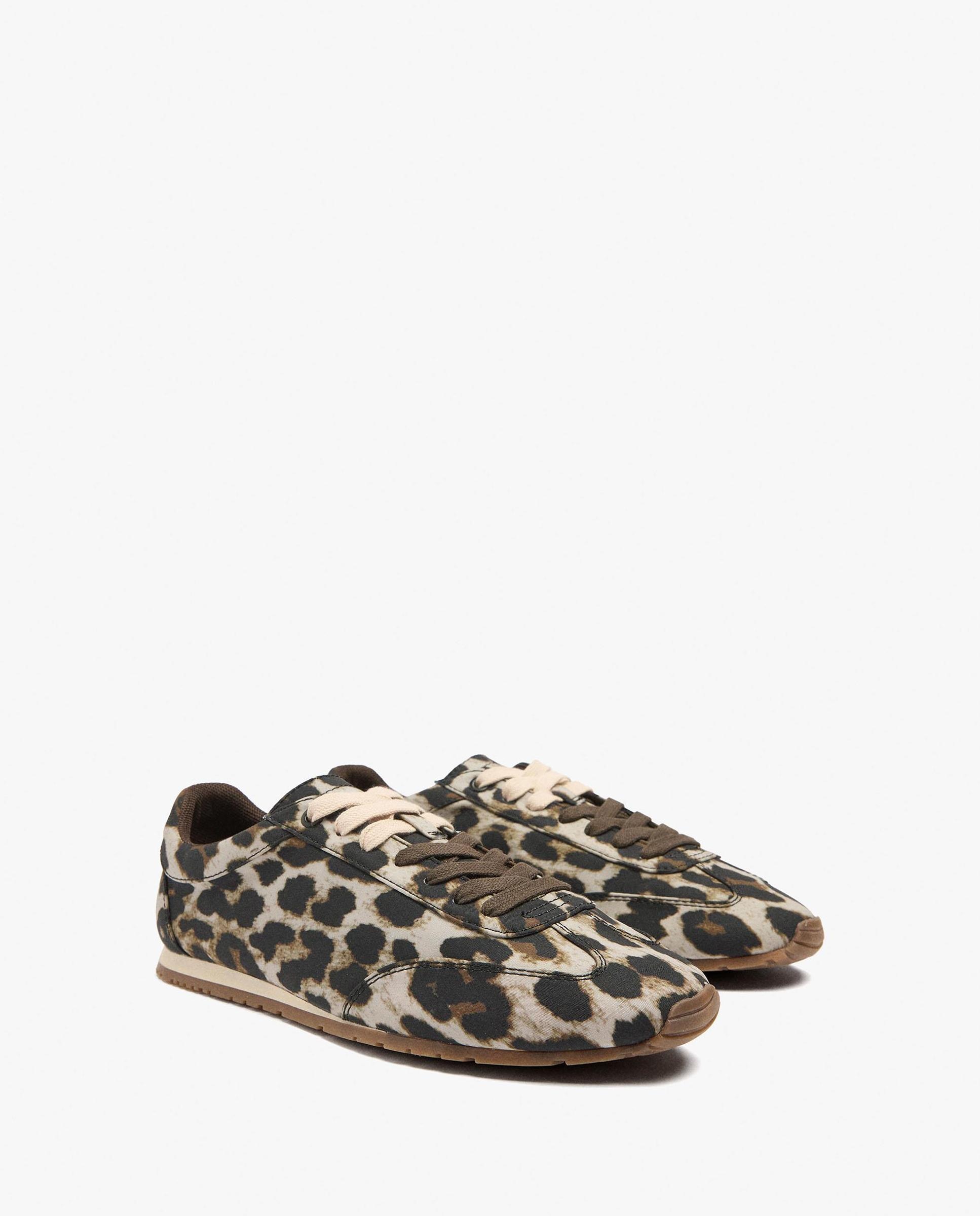Zapatillas deportivas de mujer con cierre de cordones y estampado animal print - Parfois - Multicolor Multicolor-2