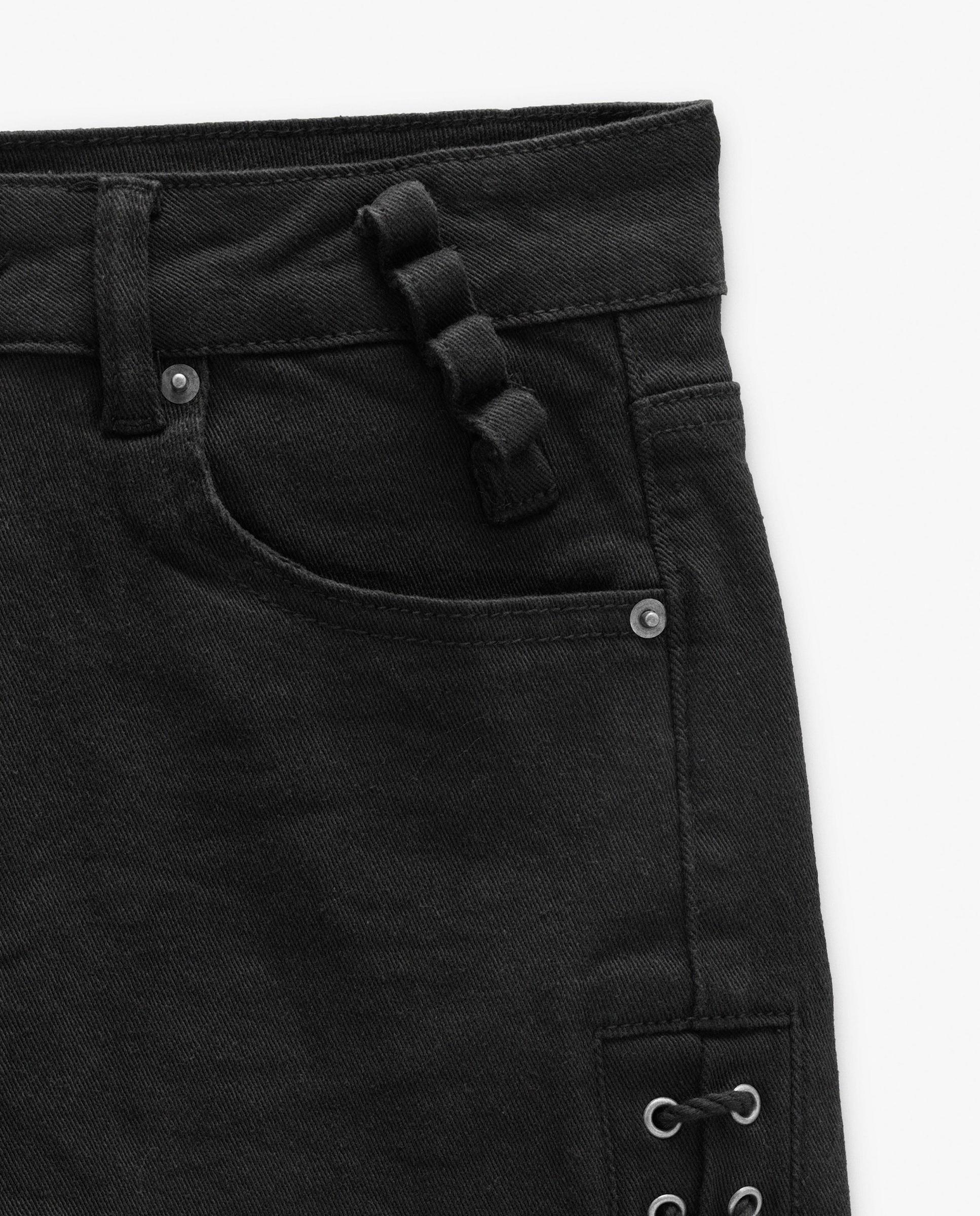 Short de mujer denim con abalorios y bajos deshilachados - Parfois - Negro Negro-2