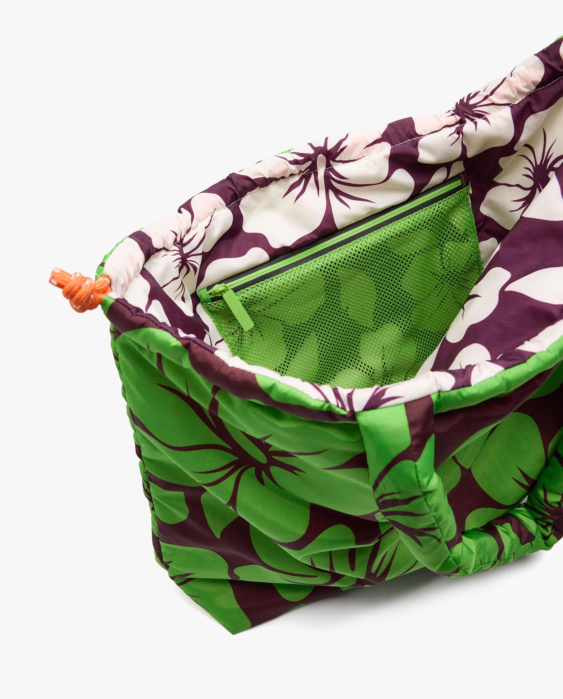 Shopper grande con cierre fruncido y estampado floral - Parfois - Verde Verde-4