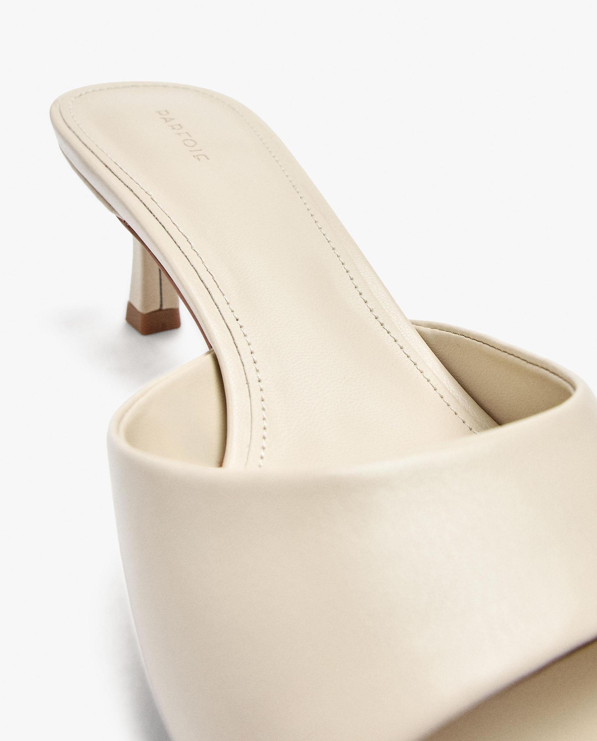 Sandalias de tacón de mujer con tira ancha en liso - Parfois - Crudo Crudo-5