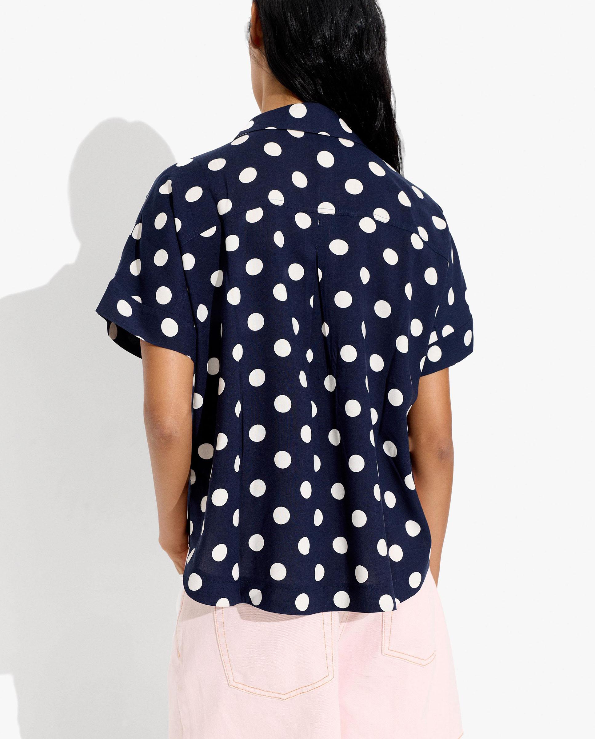 Camisa de mujer 100% viscosa de manga corta con estampado de lunares - Parfois - Azul marino Azul marino-4