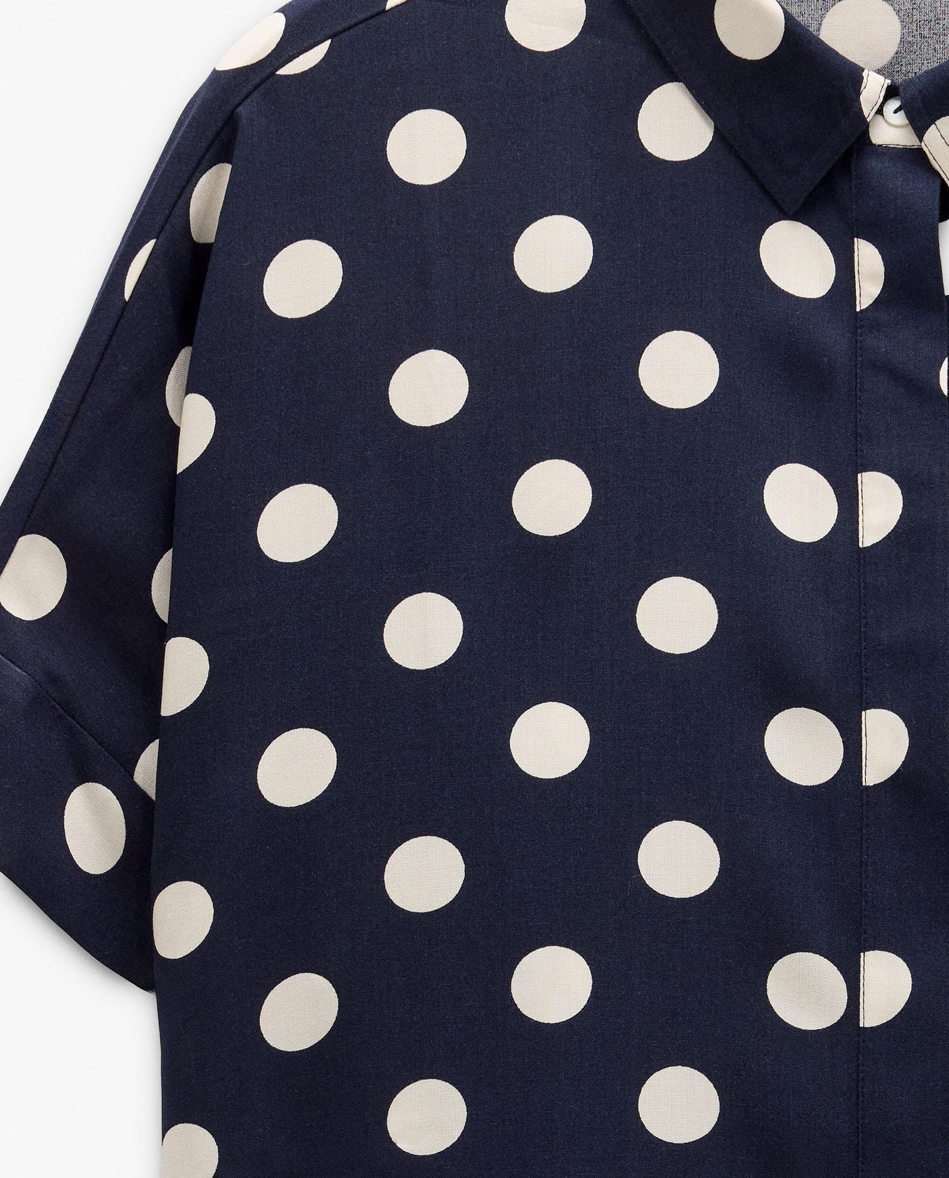 Camisa de mujer 100% viscosa de manga corta con estampado de lunares - Parfois - Azul marino Azul marino-5