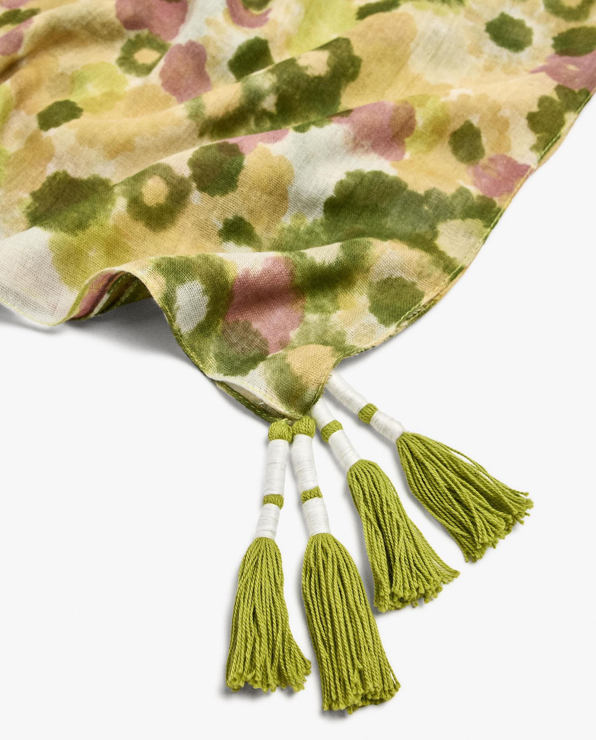 Pañuelo 100% algodón con estampado floral - Parfois - Verde Verde-3