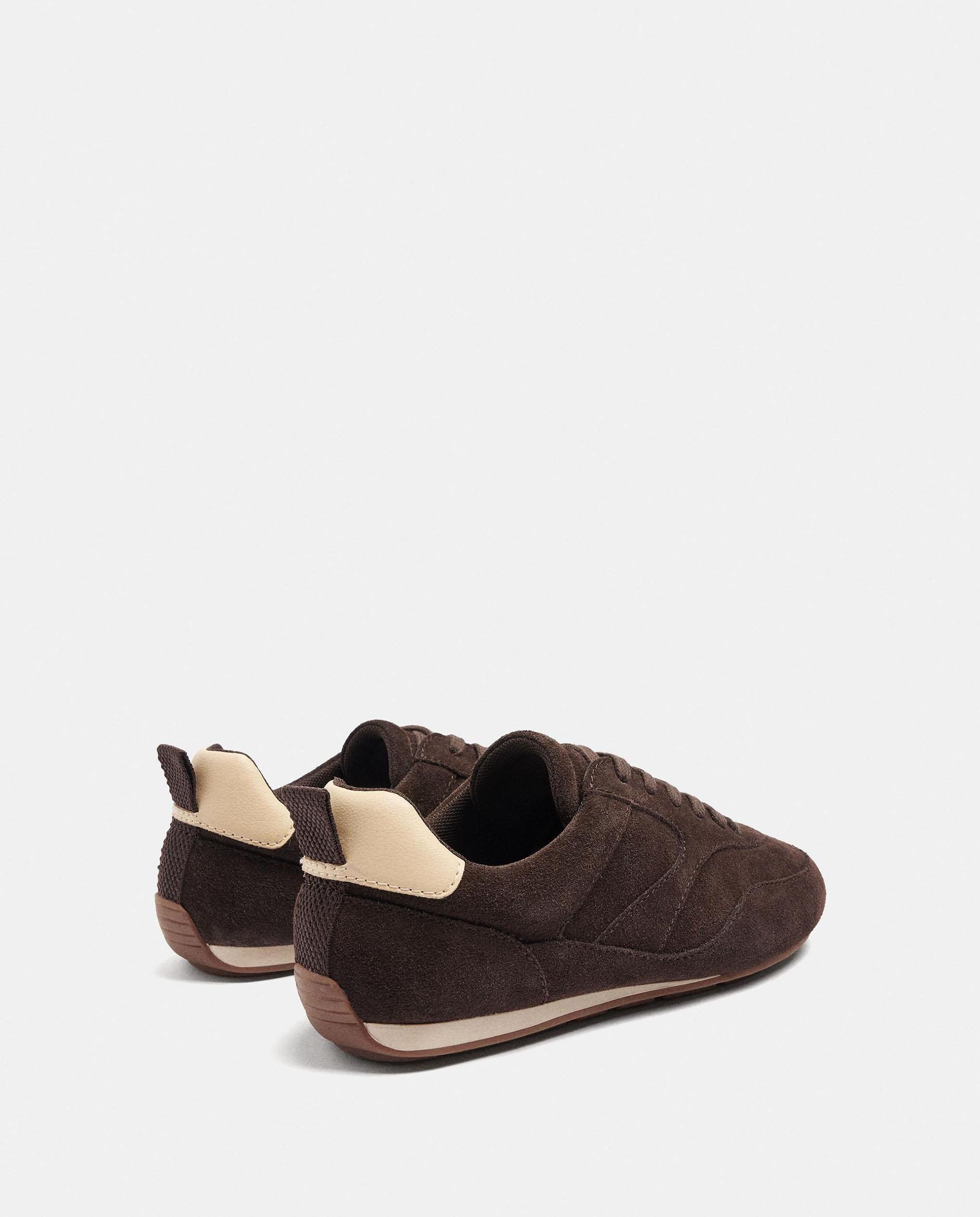 Zapatillas deportivas de mujer con suela a contraste en liso - Parfois - Marrón oscuro Marrón oscuro-4