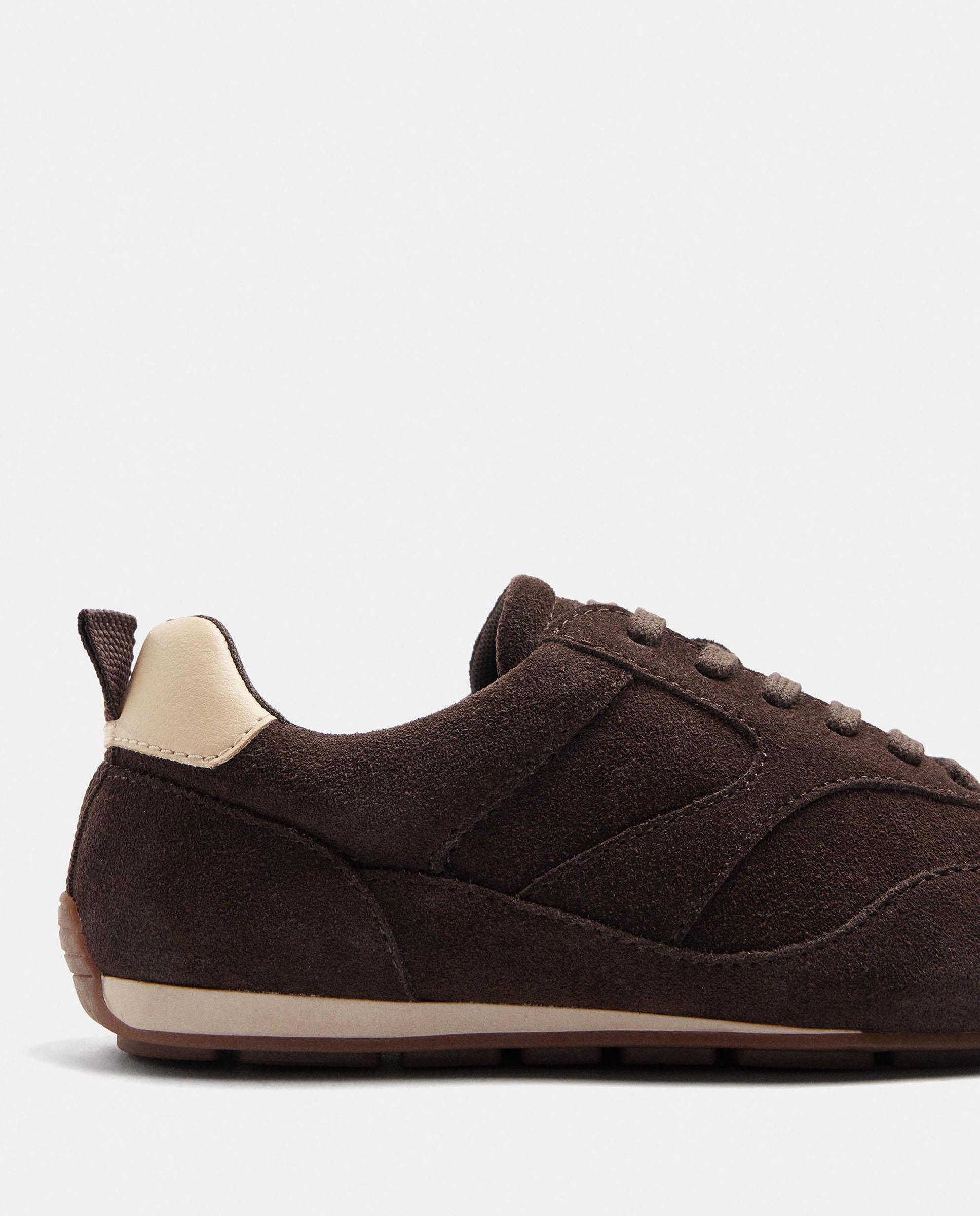 Zapatillas deportivas de mujer con suela a contraste en liso - Parfois - Marrón oscuro Marrón oscuro-5