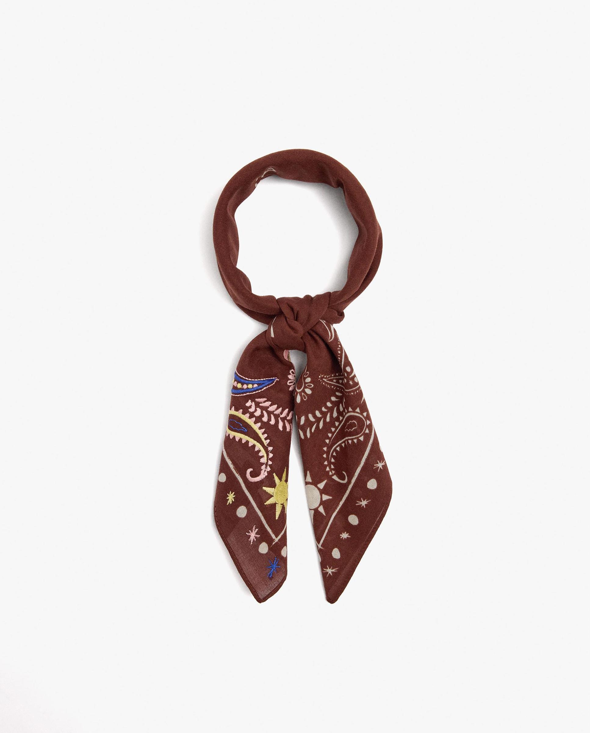 Pañuelo 100% algodón con estampado paisley - Parfois - Marrón oscuro Marrón oscuro-2