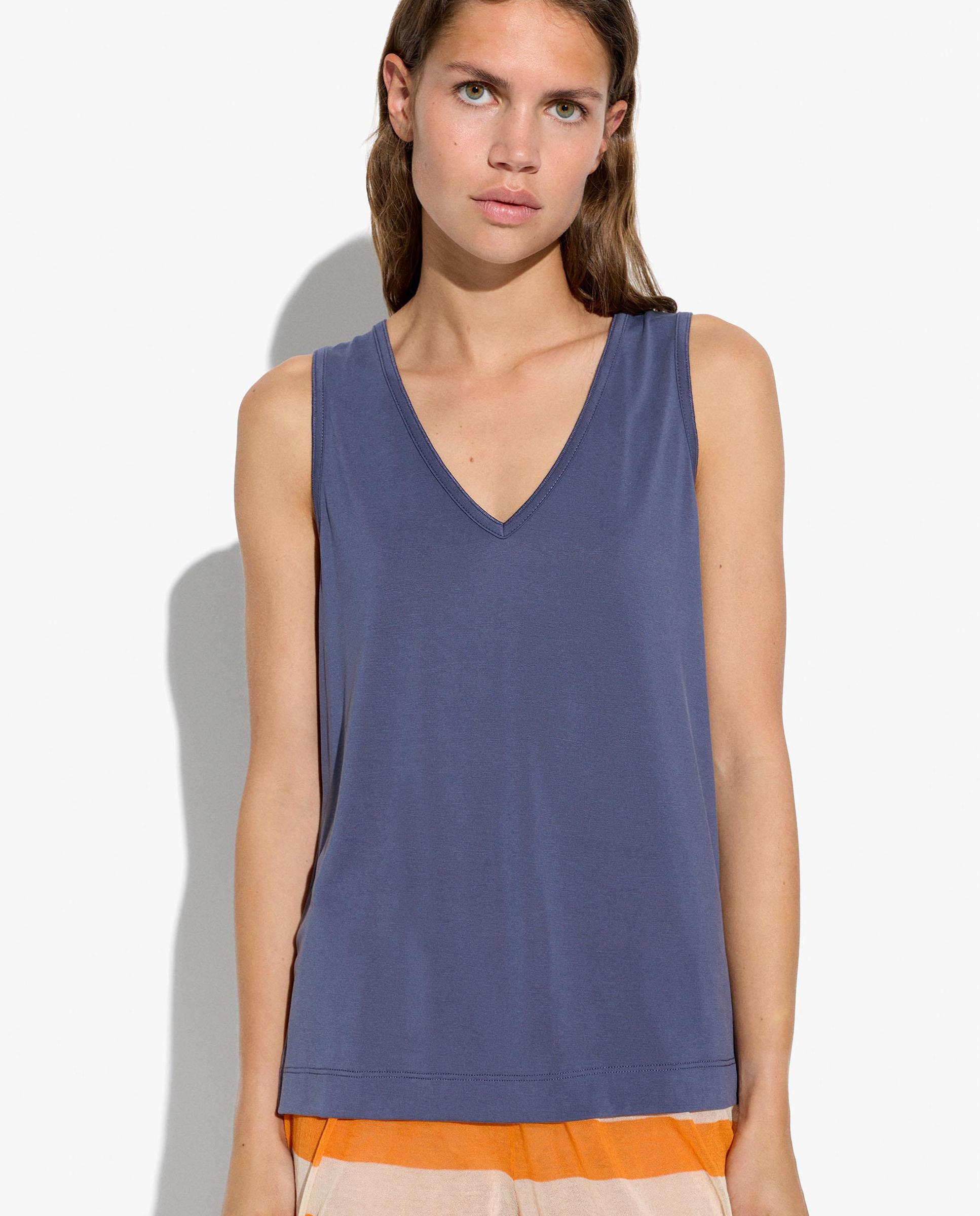 Top de mujer sin mangas con cuello pico en liso - Parfois - Azul marino Azul marino-1