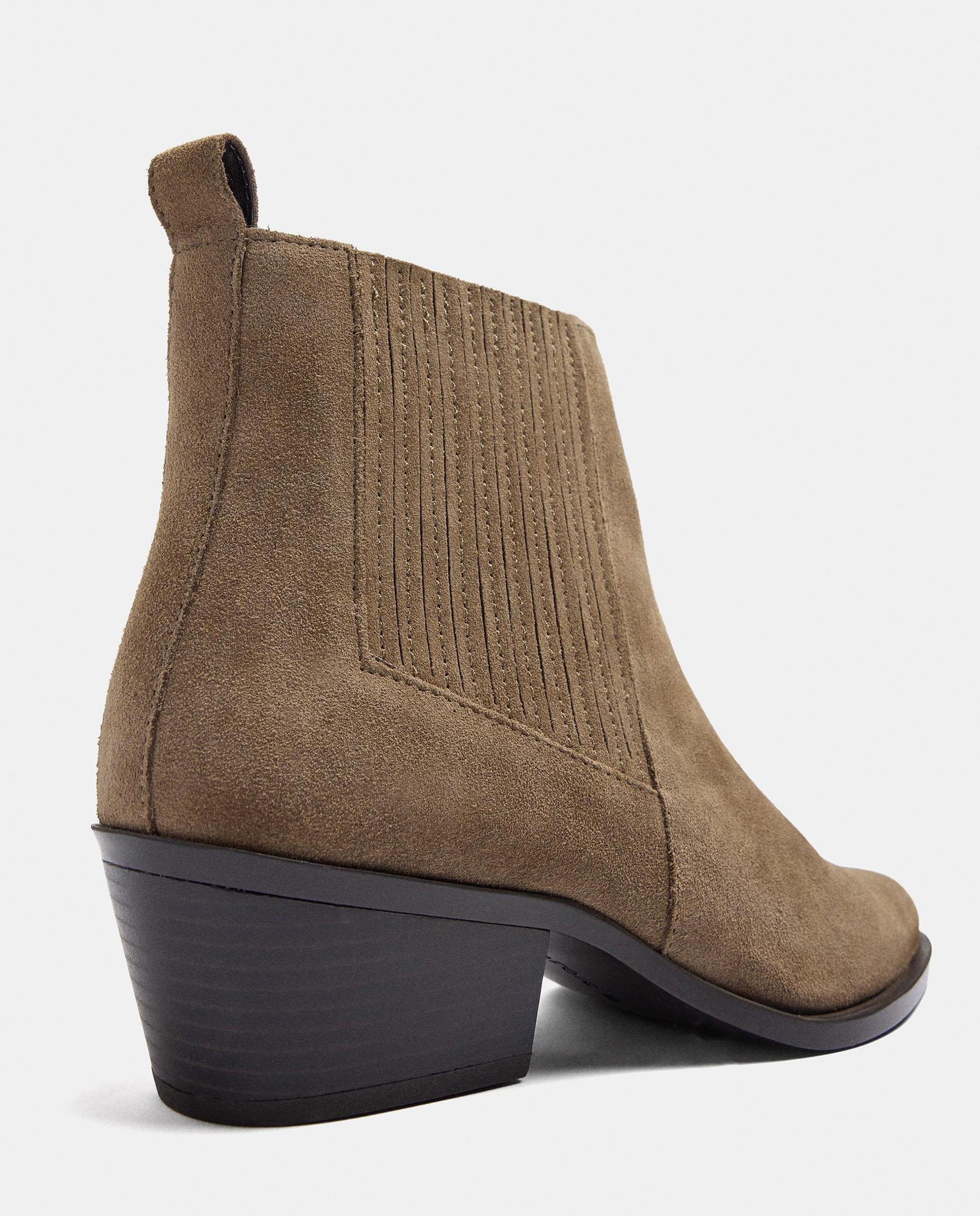 Botines básicos de mujer 100% piel con cierre elástico en liso - Parfois - Beige Beige-5