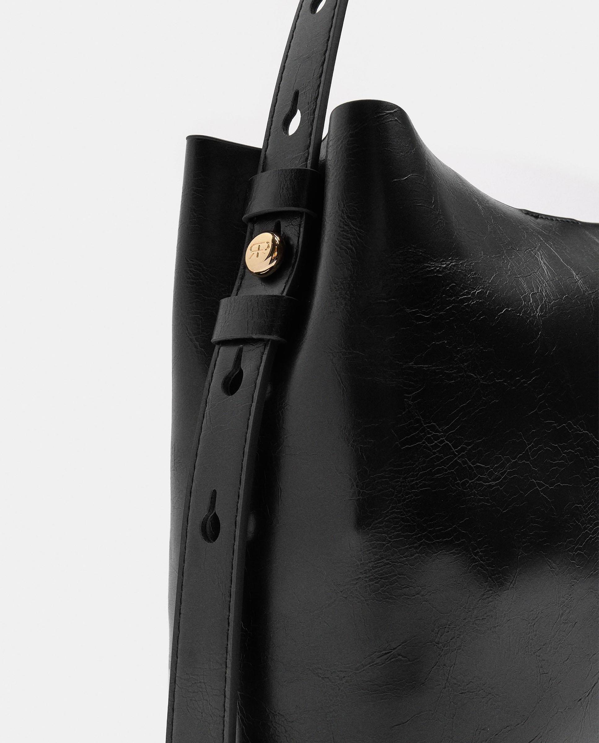 Bolso de hombro con cierre de imán en liso - Parfois - Negro Negro-3