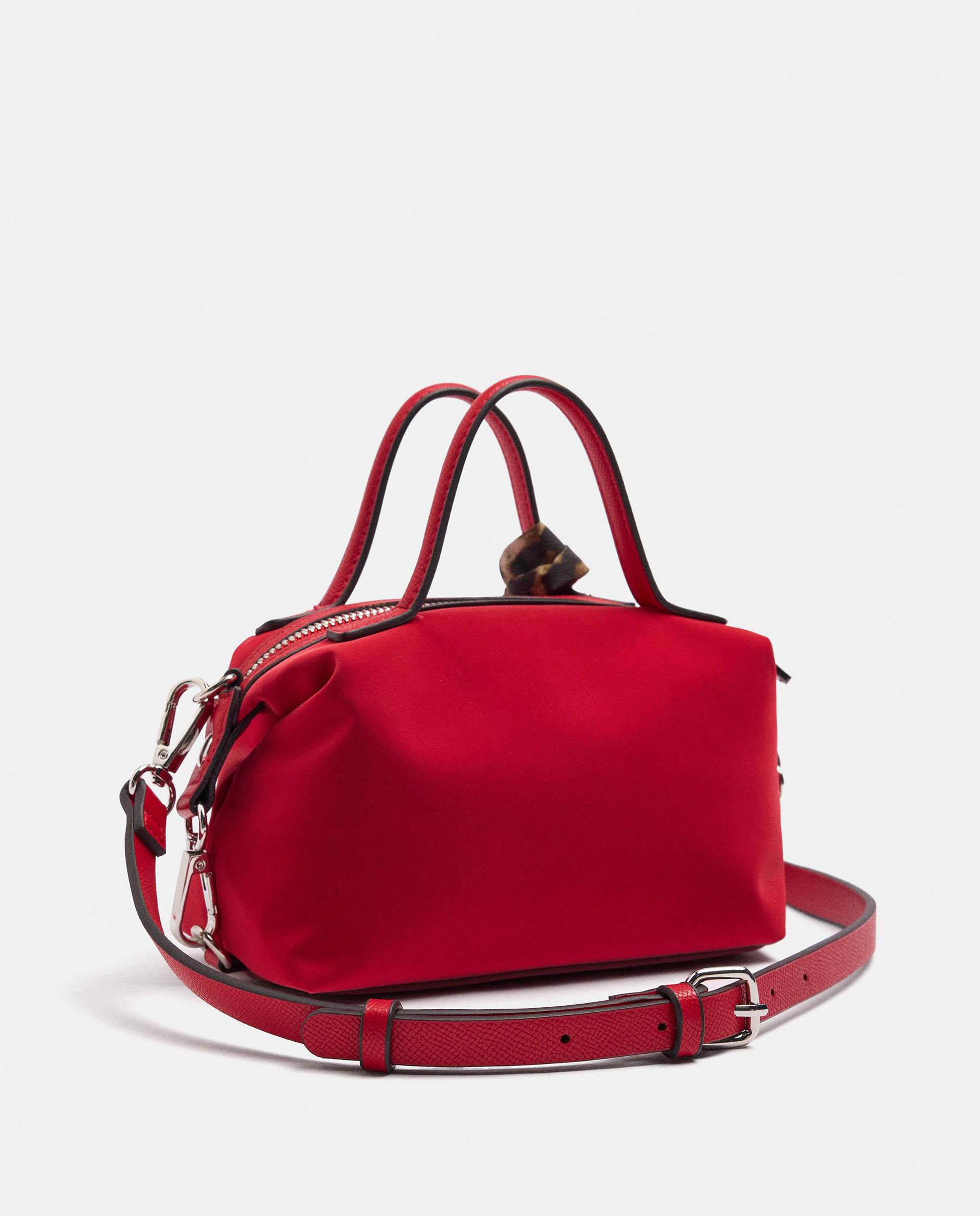 Bolso de mano estilo tote convertible a bandolera con cierre de cremallera en liso - Parfois - Rojo Rojo-2