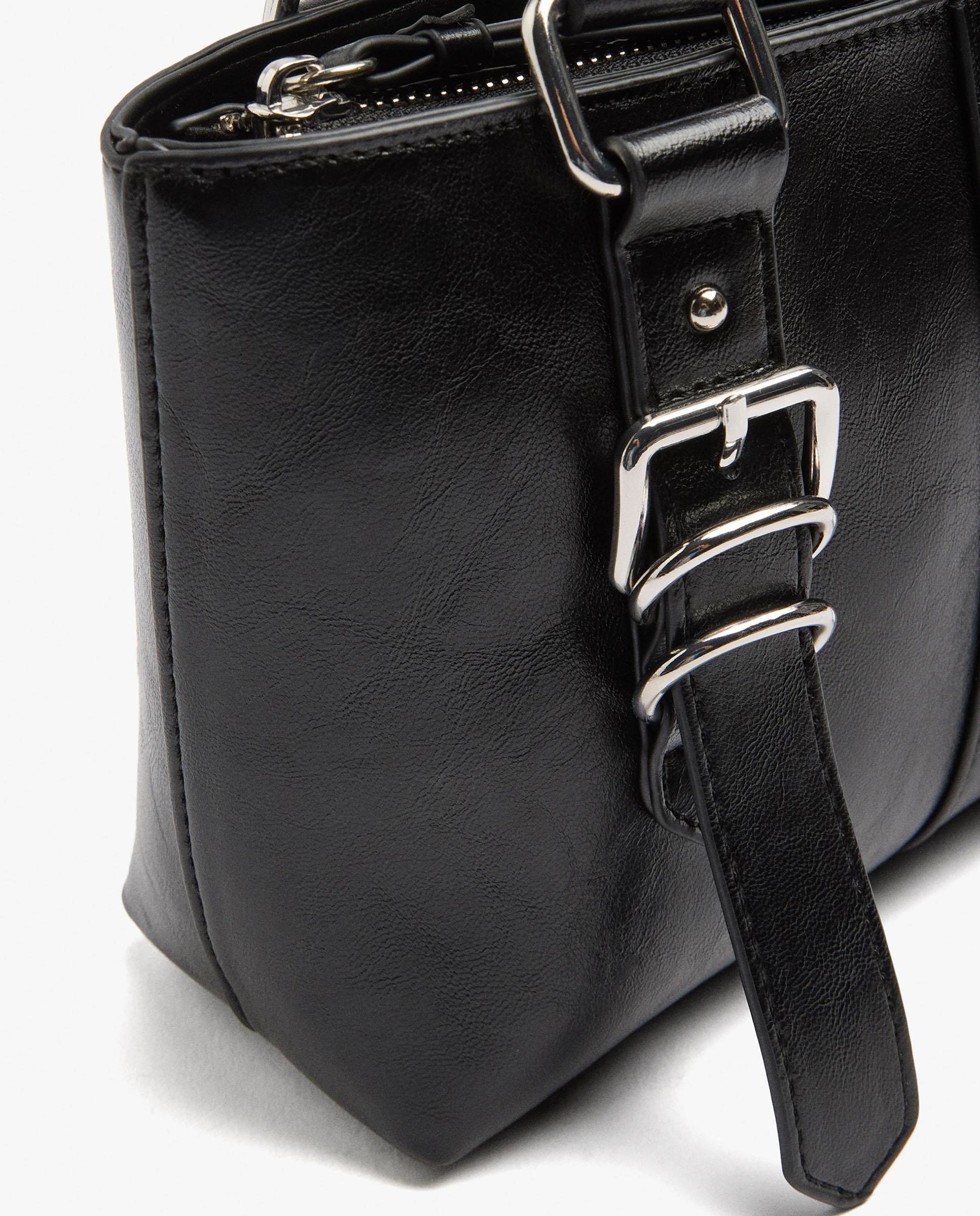 Bolso de mano estilo tote convertible a bandolera con hebillas decorativas y cierre de cremallera en liso - Parfois - Negro Negro-3